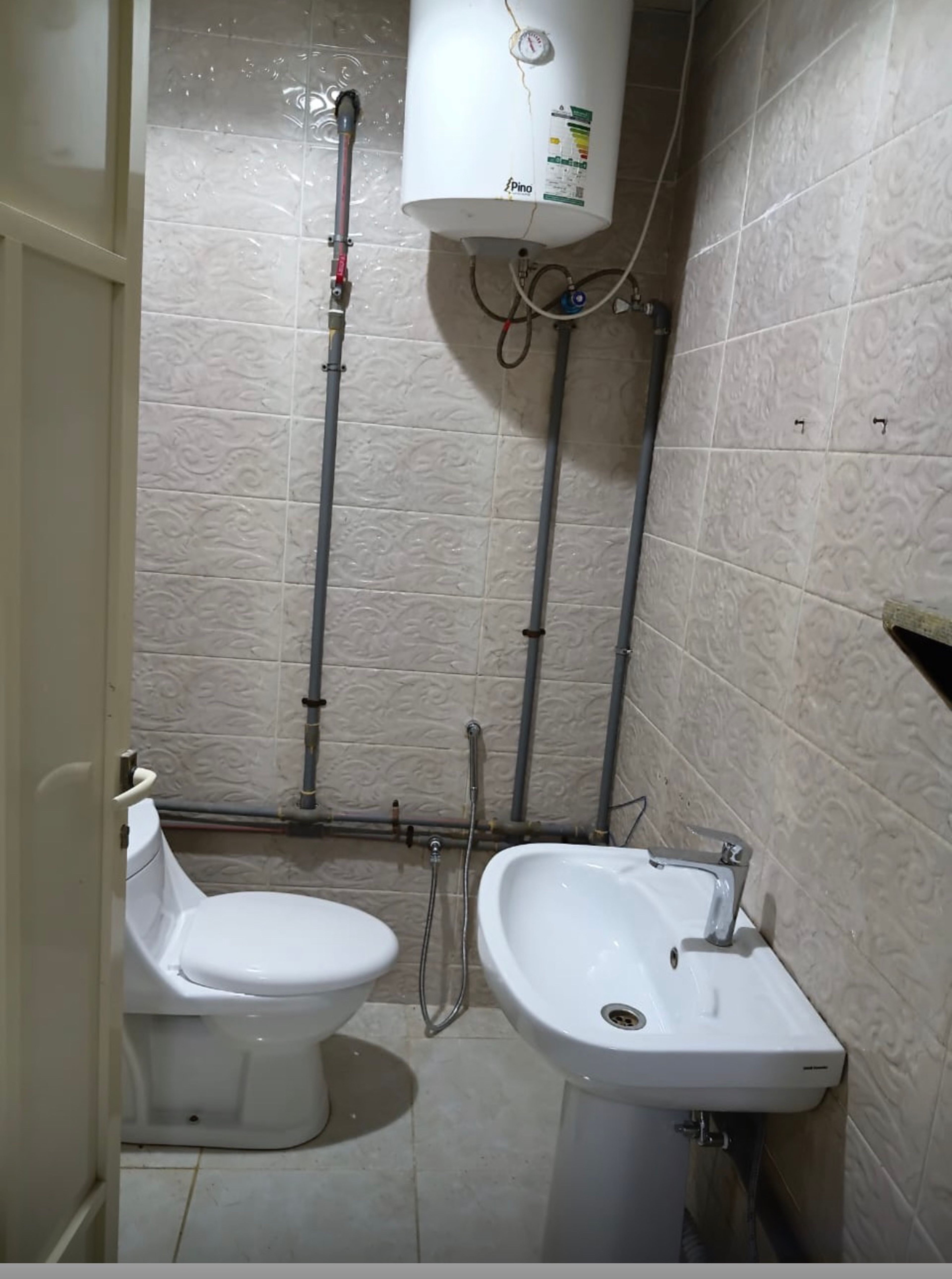 https://img.gathern.co/1024x0/1/3kuPVY2YqO251FEKQBmcorOS9wthwHR0.jpg