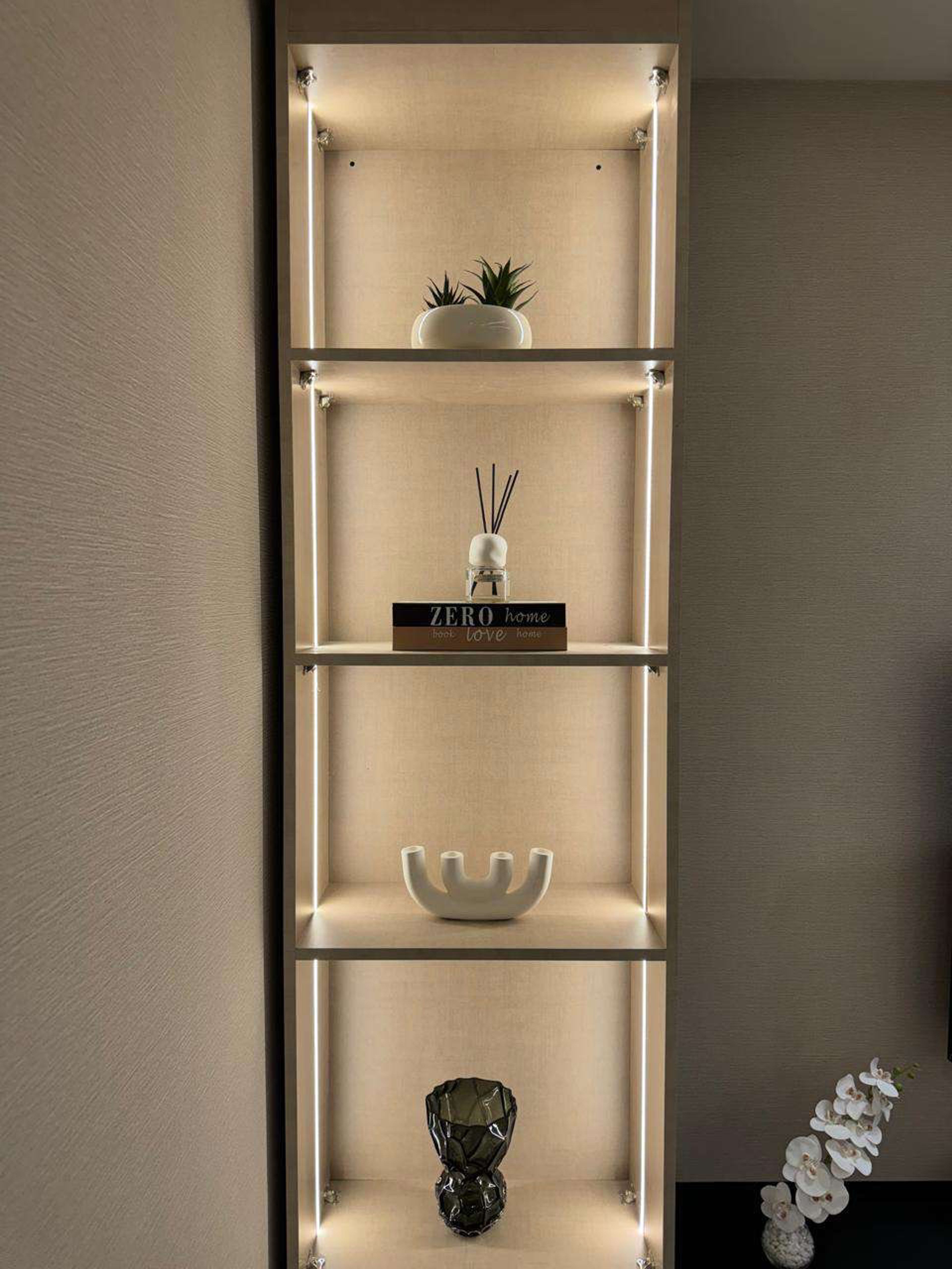 https://img.gathern.co/1400x0/1/3odSlUHW-MIgZtfoVEy7dzaFZBaUQVbi.jpg