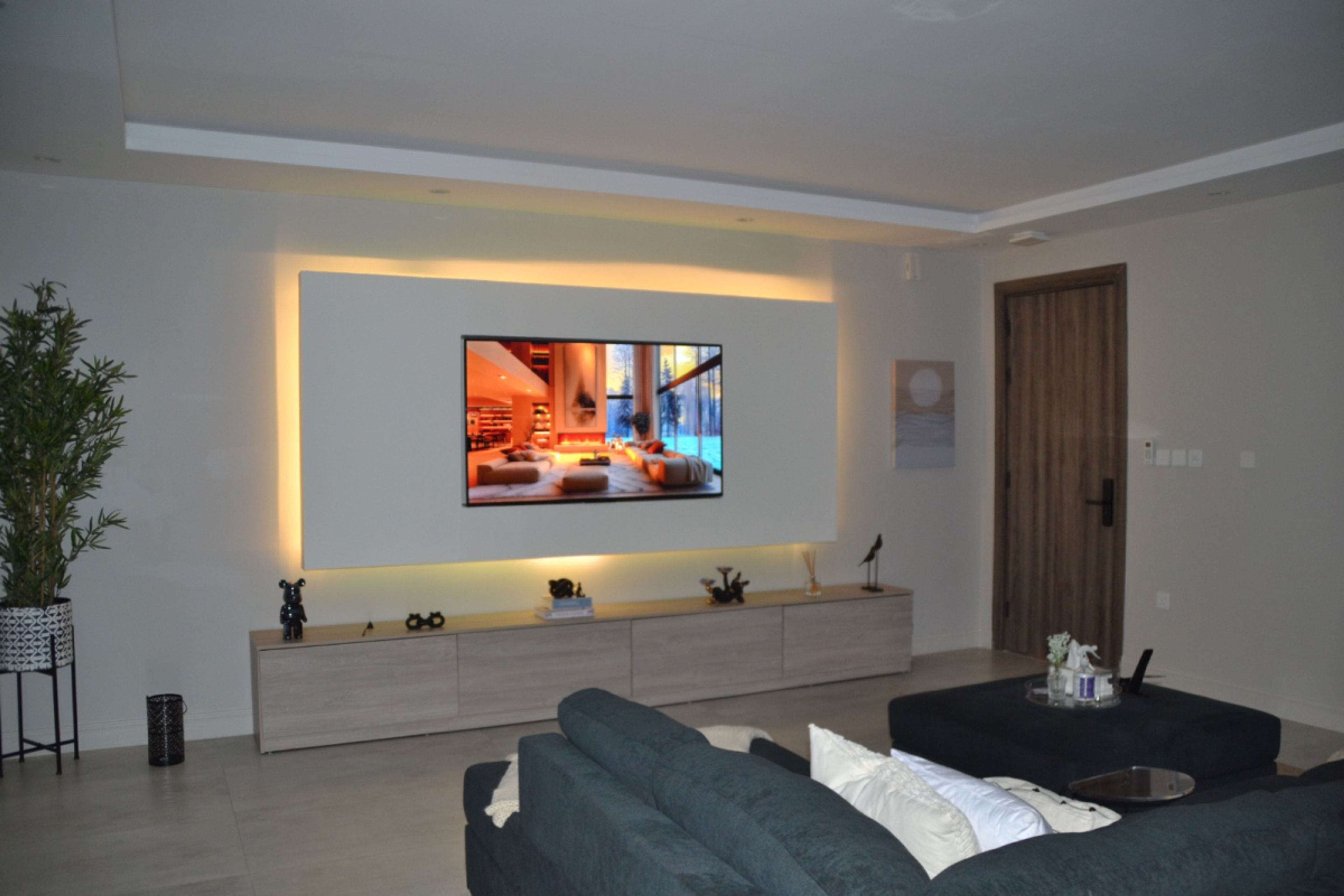 https://img.gathern.co/1400x0/1/4Abub5BKyoRDRRcRdIyKmCG1fGNCgWZb.jpg