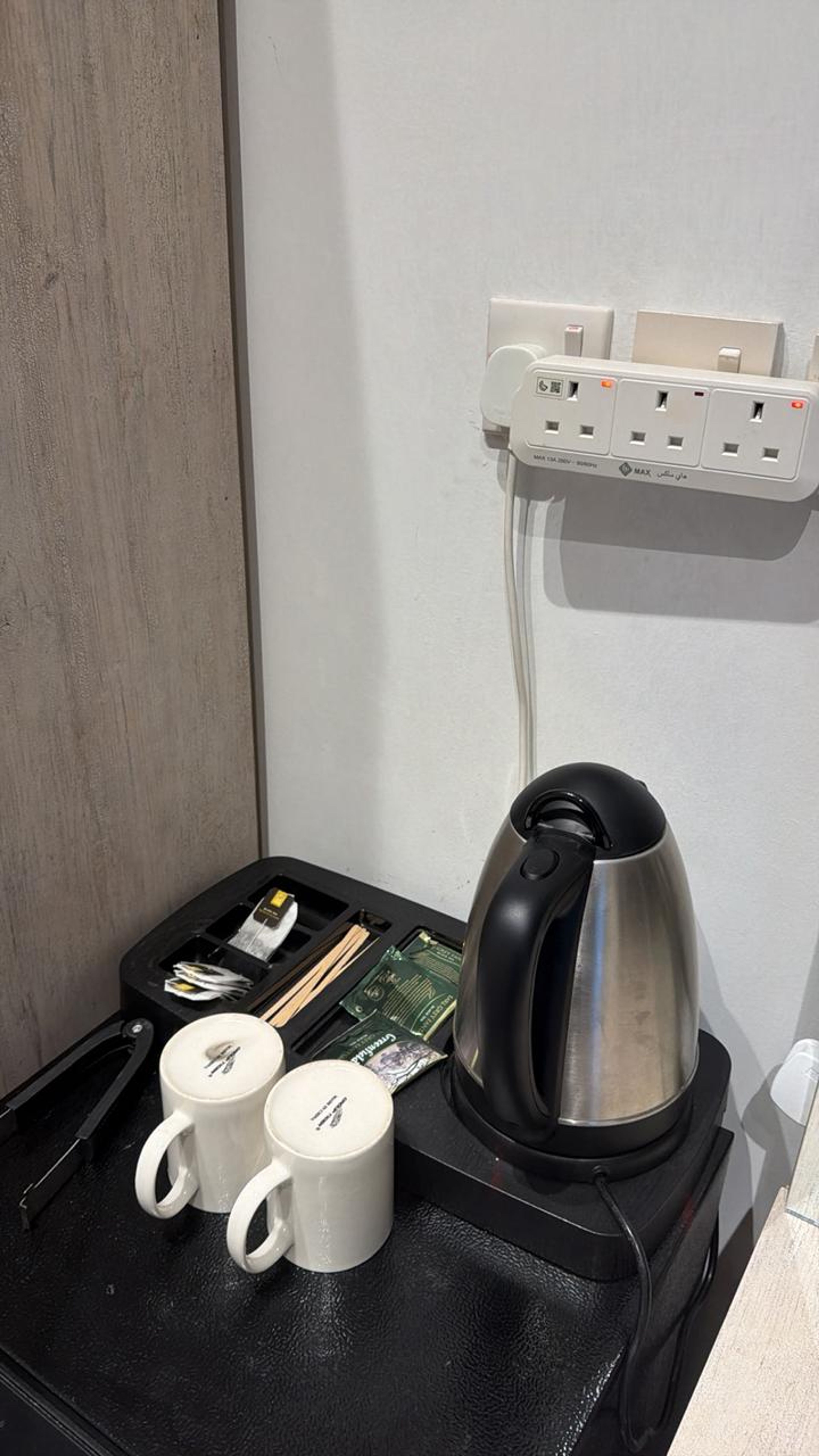 https://img.gathern.co/1400x0/1/4OolUS_udsFq7IKeitmN3bJH6ZISFvcu.jpg