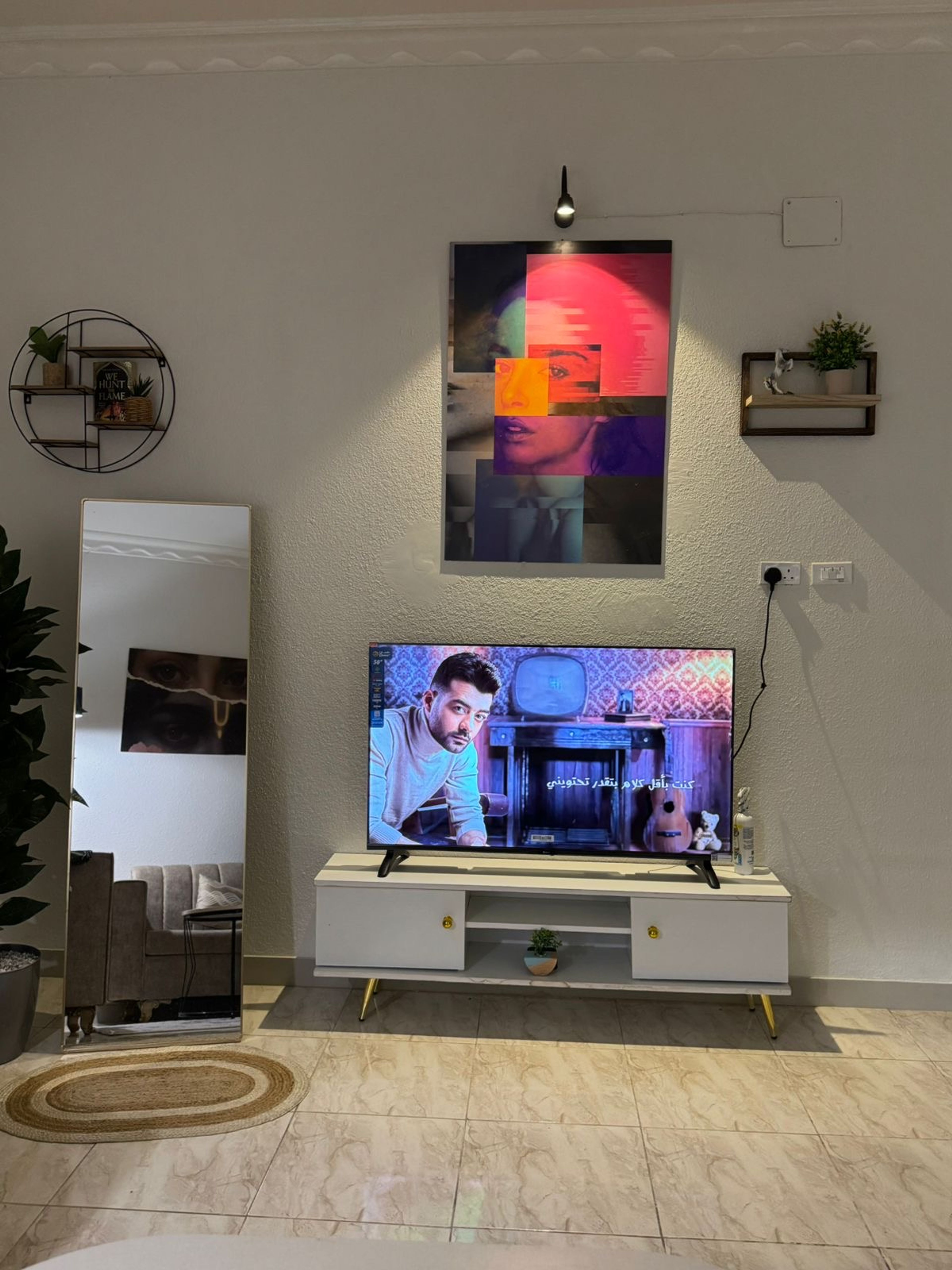 https://img.gathern.co/1400x0/1/51PnsH5F9qAegcBGa1od-r8DgaBWlkAc.jpg