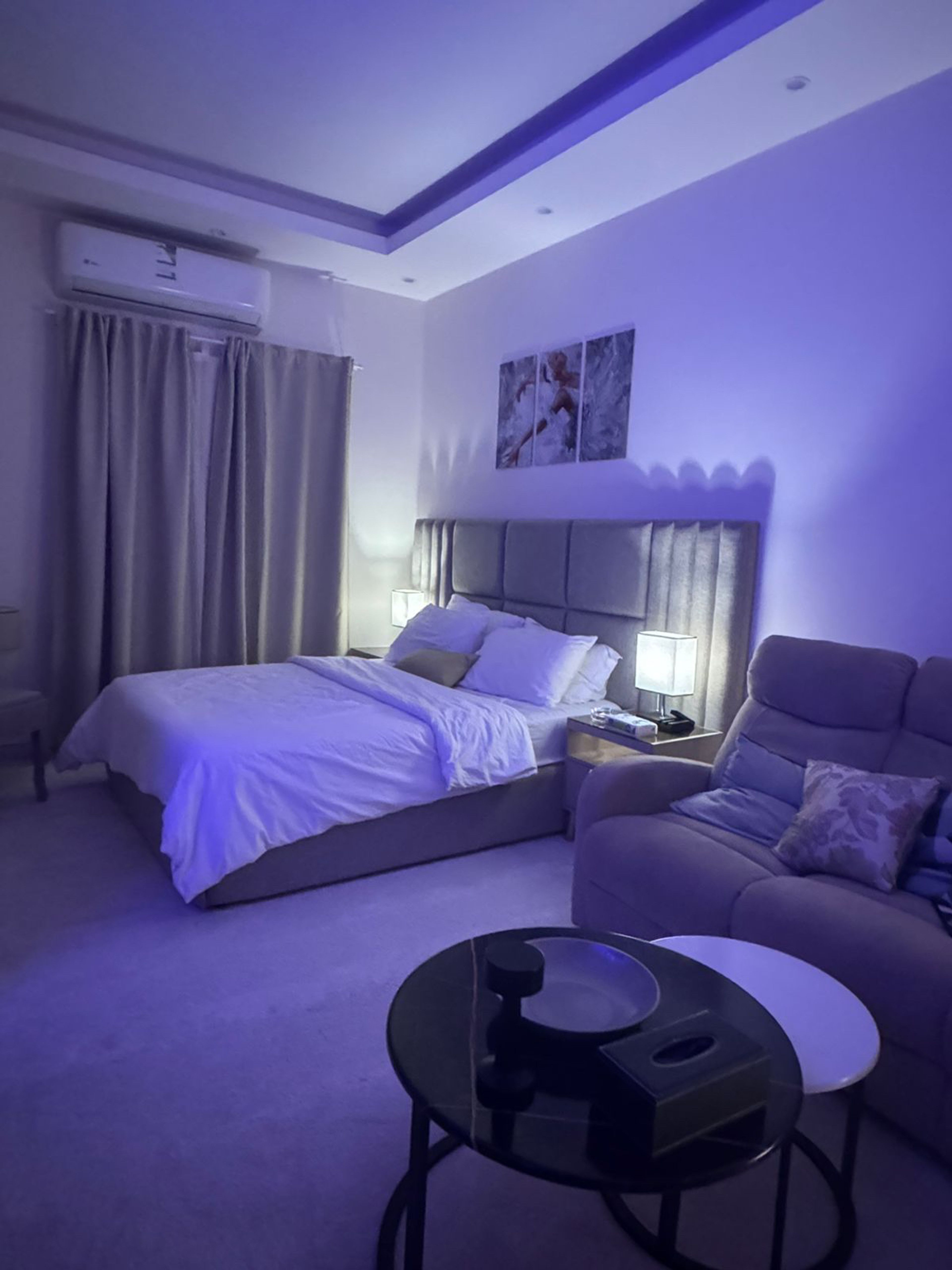 https://img.gathern.co/1400x0/1/54lZKPuT50c7vVWzSEY3cFeOauE8-p7Q.jpg