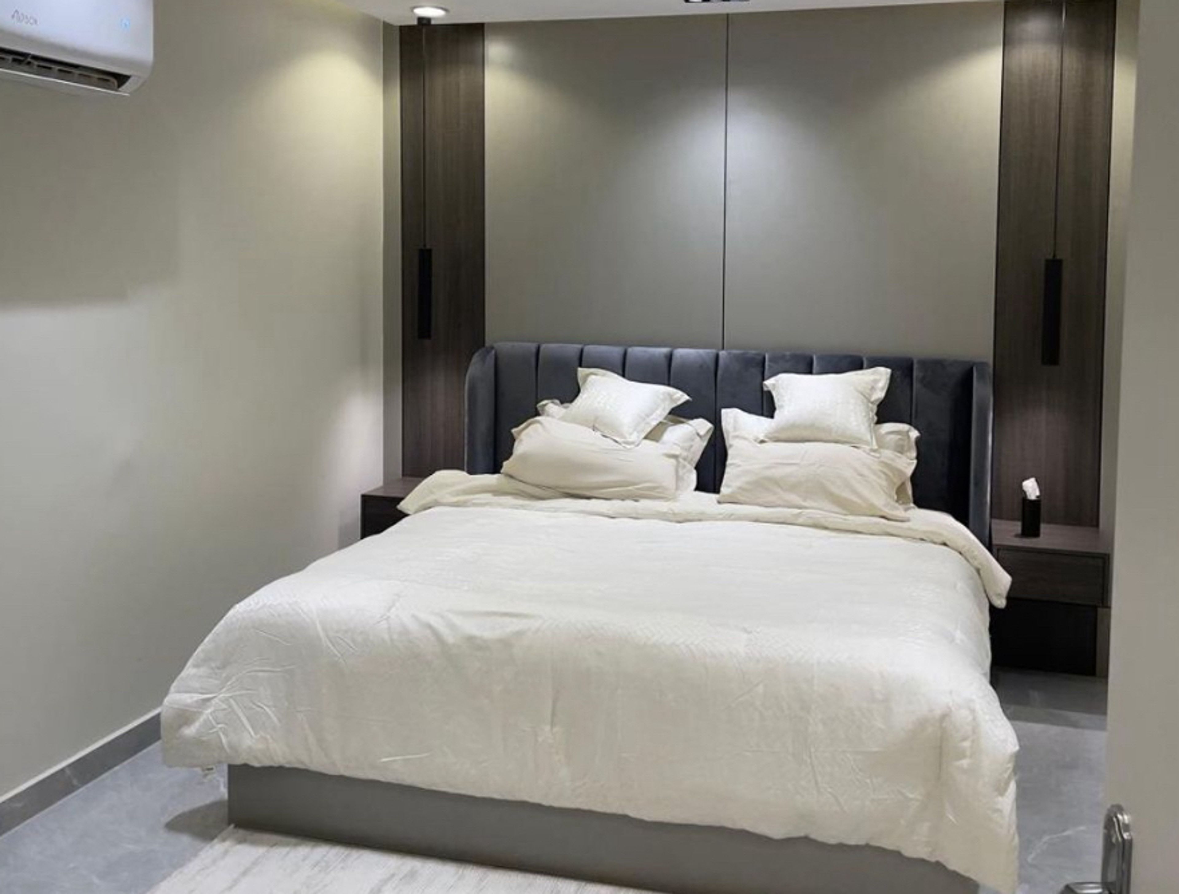 https://img.gathern.co/1400x0/1/5kxE-W82jhxMDvll77w7vbpiSlxB6Ccf.jpg