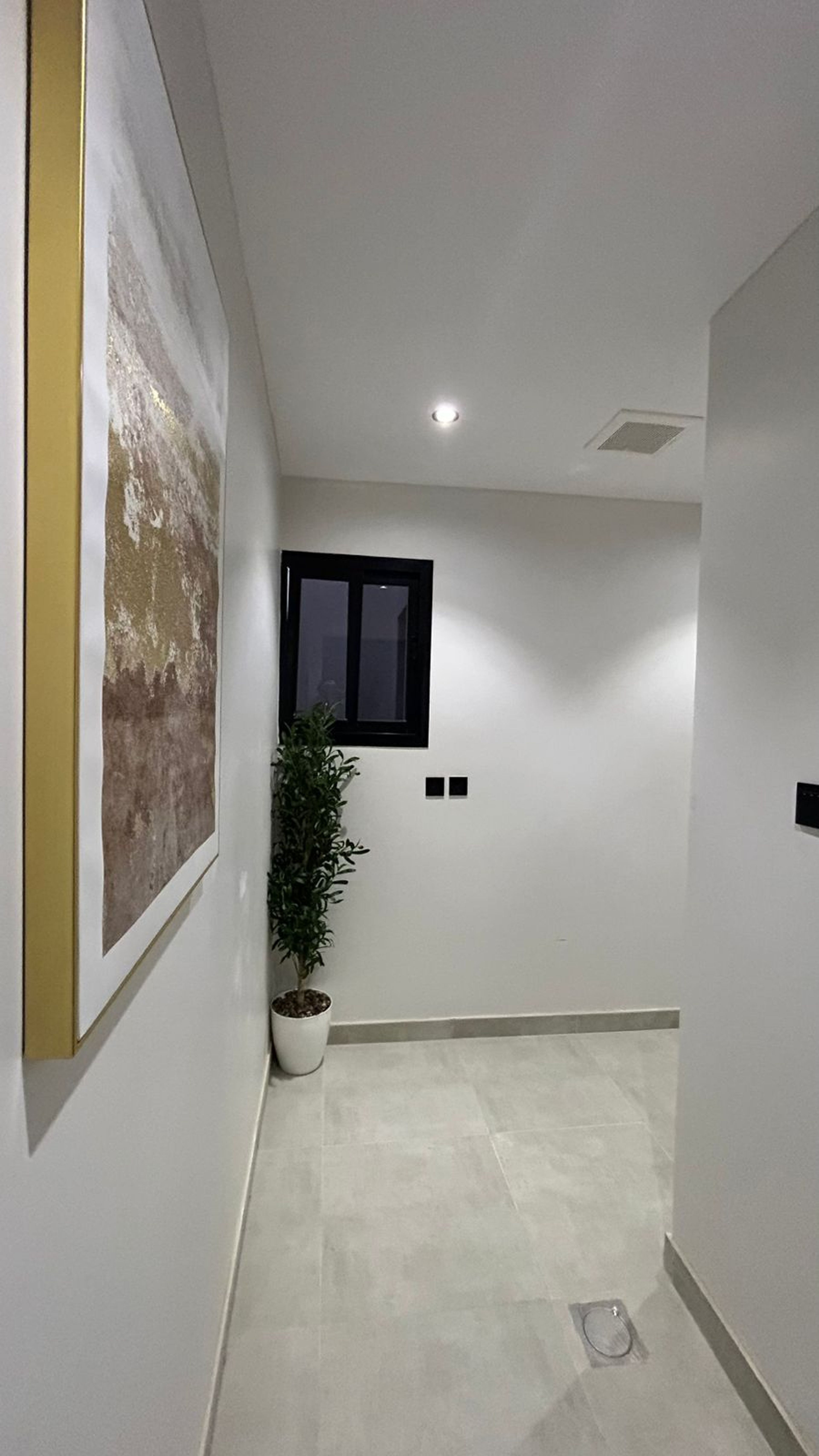 https://img.gathern.co/1400x0/1/6Dx106csRXFFE-95Fc0wH11TpLbaU0Za.jpg