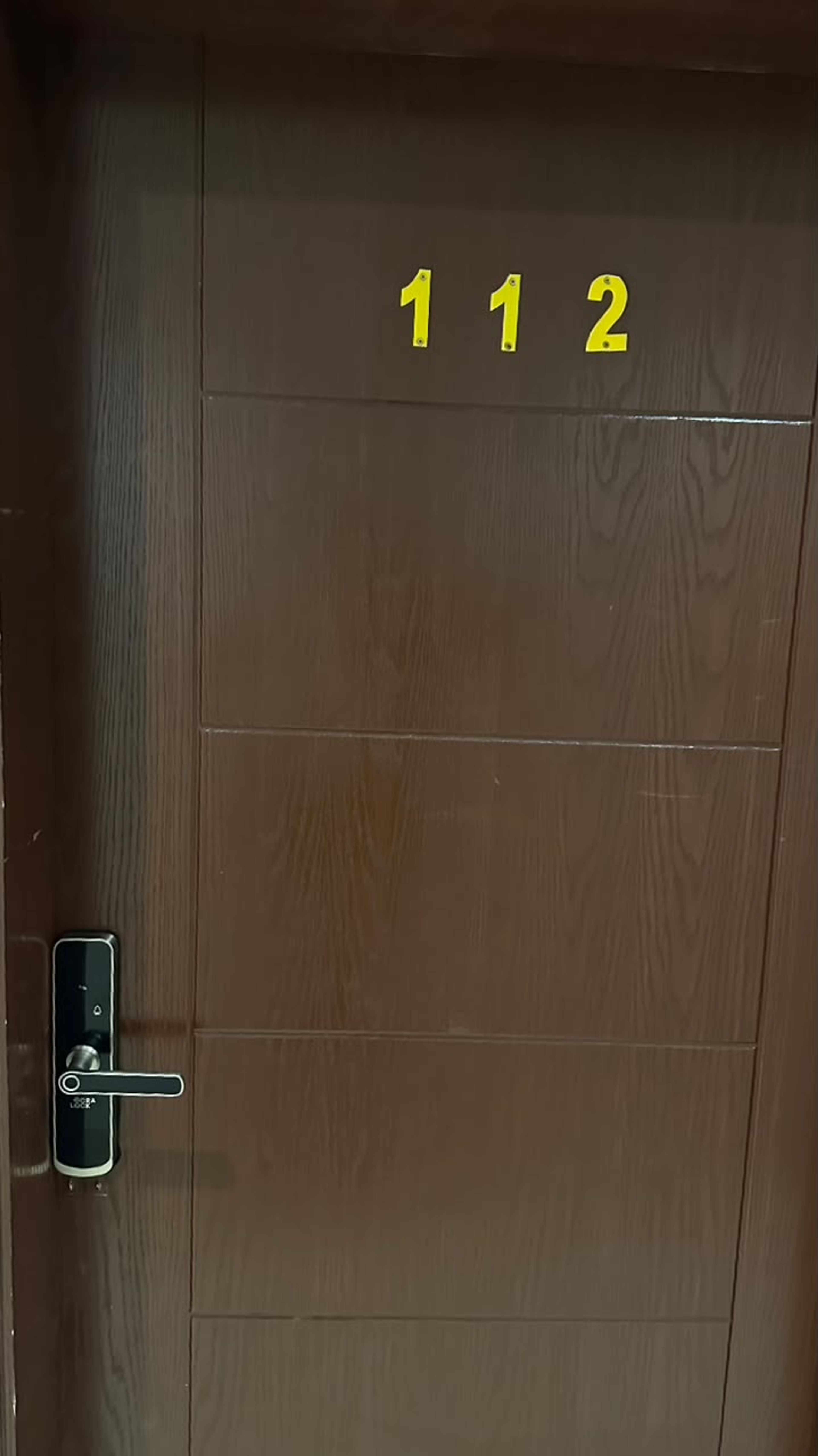 https://img.gathern.co/1024x0/1/6OoPFHq22h4c1cR9K68XwbHBXhnOLSbP.jpeg
