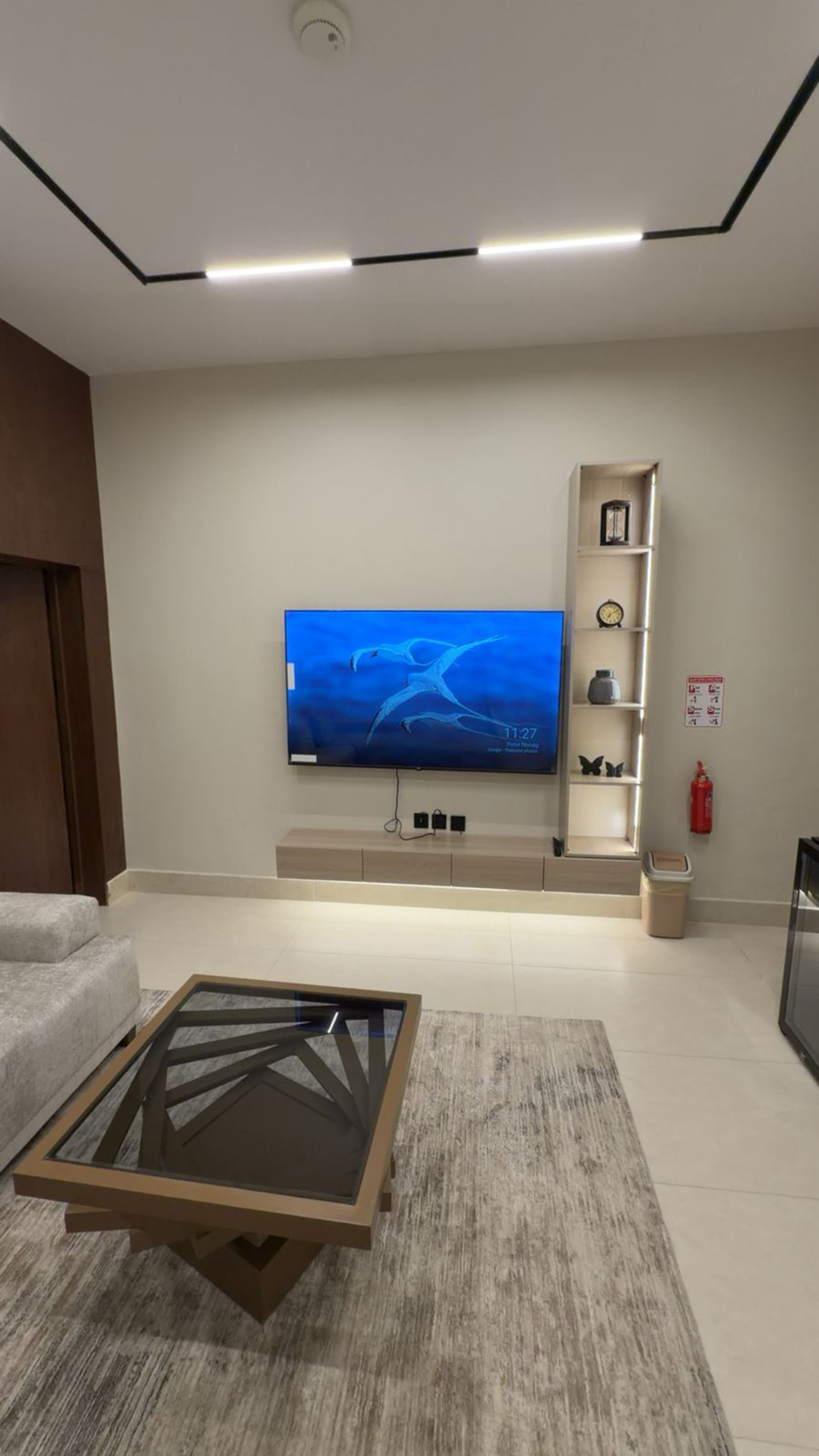 https://img.gathern.co/1024x0/1/6Zyx0TulXzv7OiGBnh5aGot-kBc6IVx4.jpg