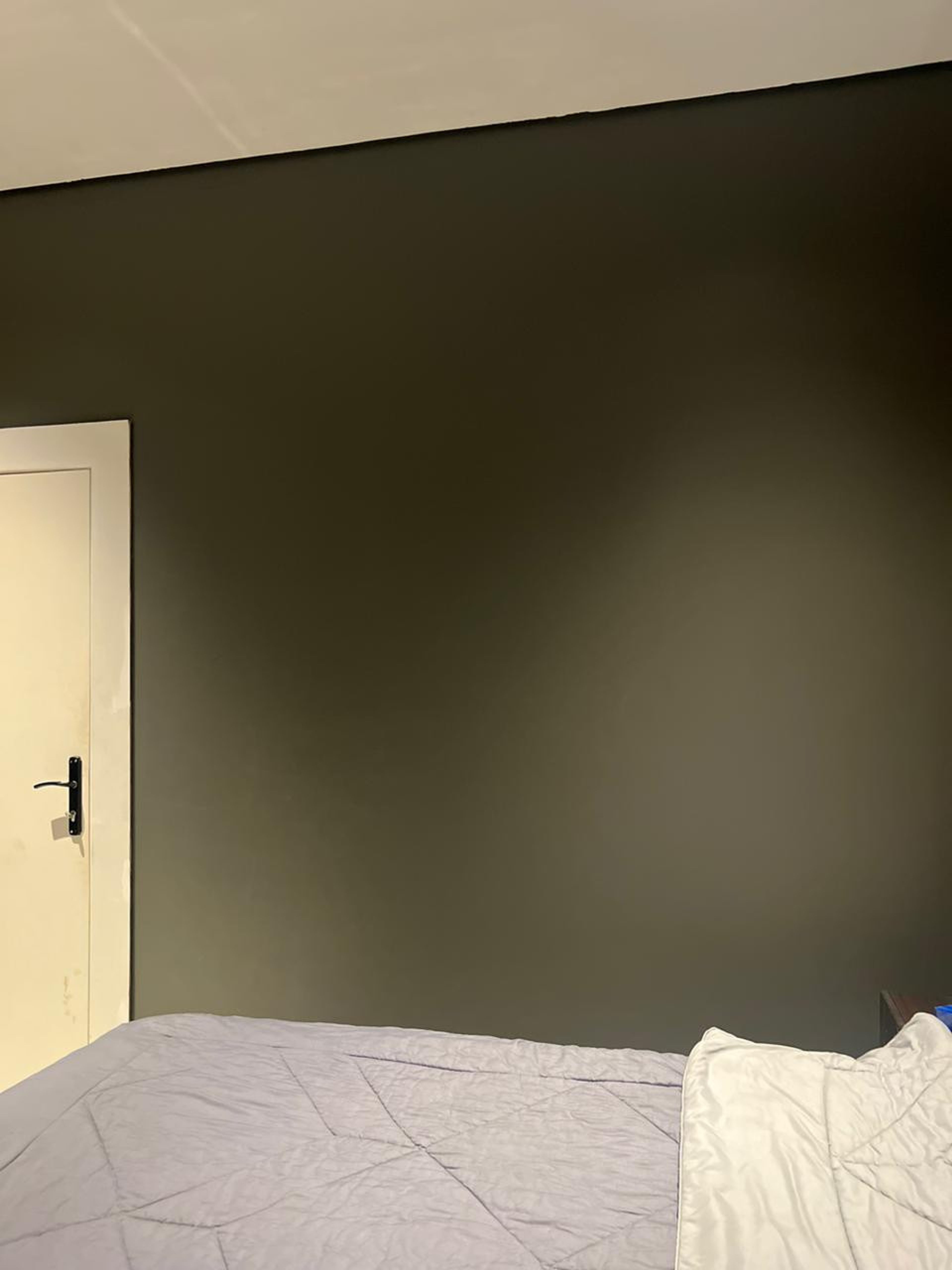 https://img.gathern.co/1400x0/1/6d4oiFDzfEY_JjyxdloGgaUIbfnlTReh.jpg