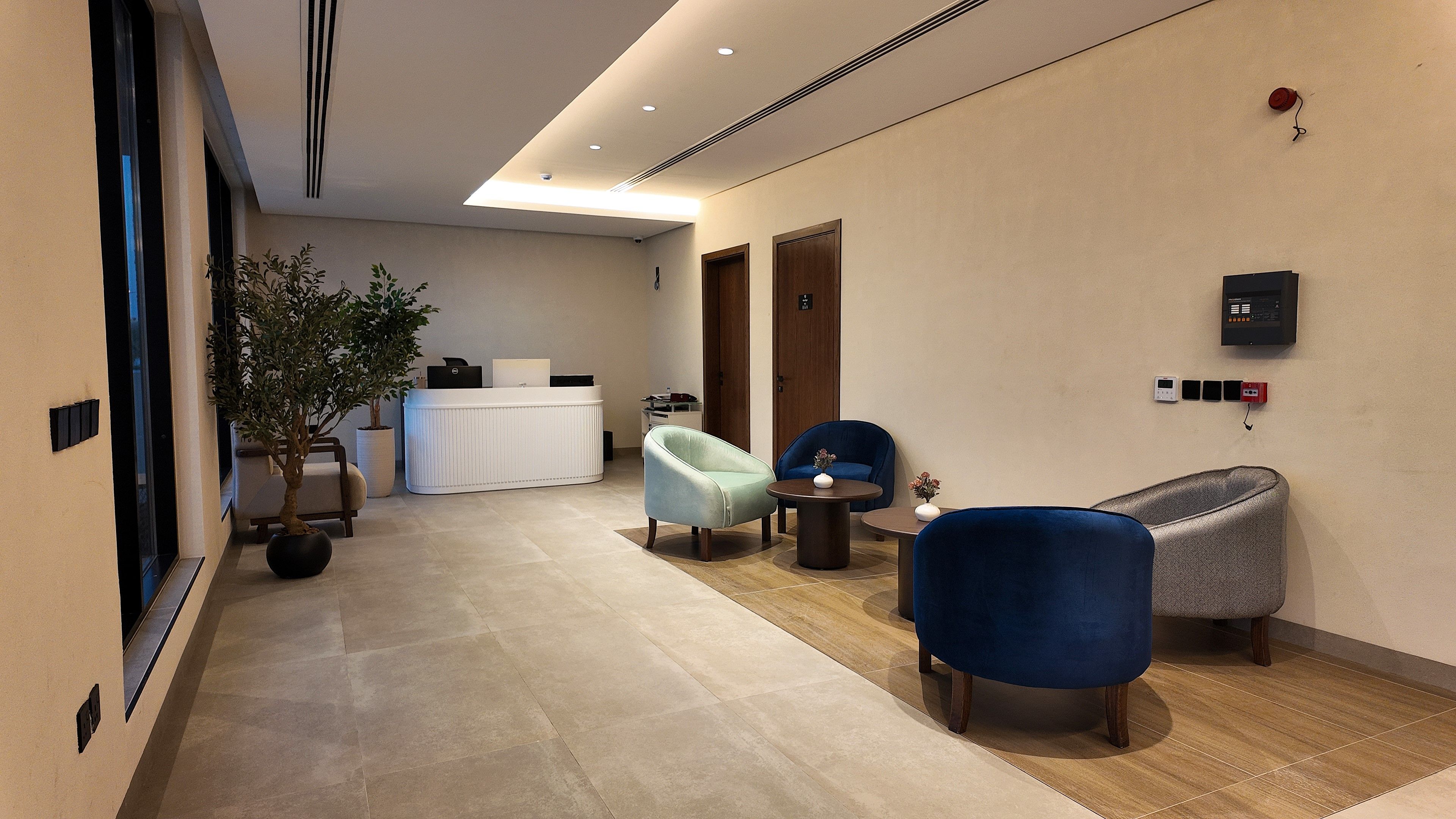 https://img.gathern.co/1400x0/1/6fsjhcy4tVtqBIlaP2lQWQ7wQr2-0oh6.jpg