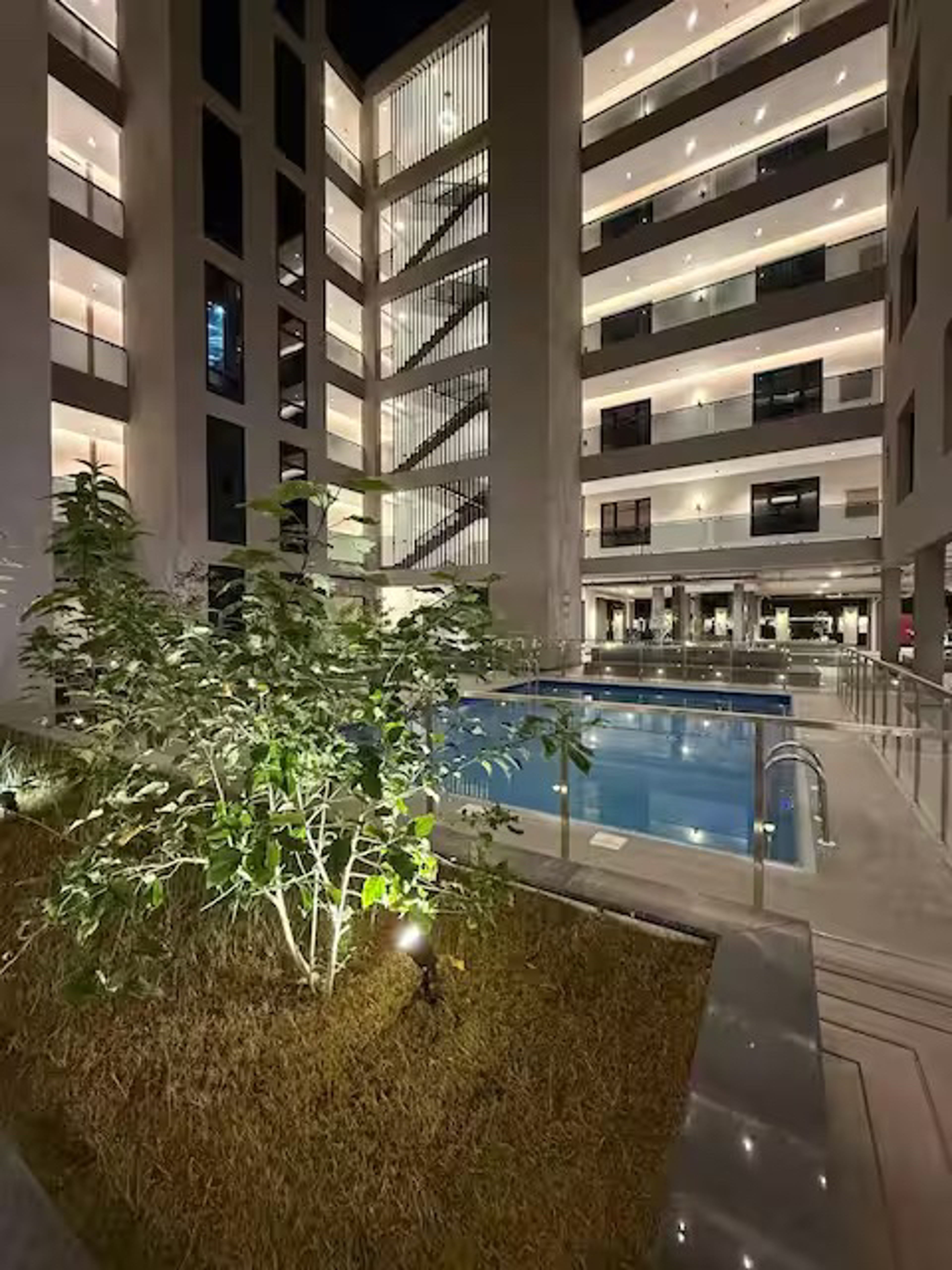 https://img.gathern.co/1400x0/1/7WwqlCdctXRo2PkFar2yCQHI3QVXKio4.jpg