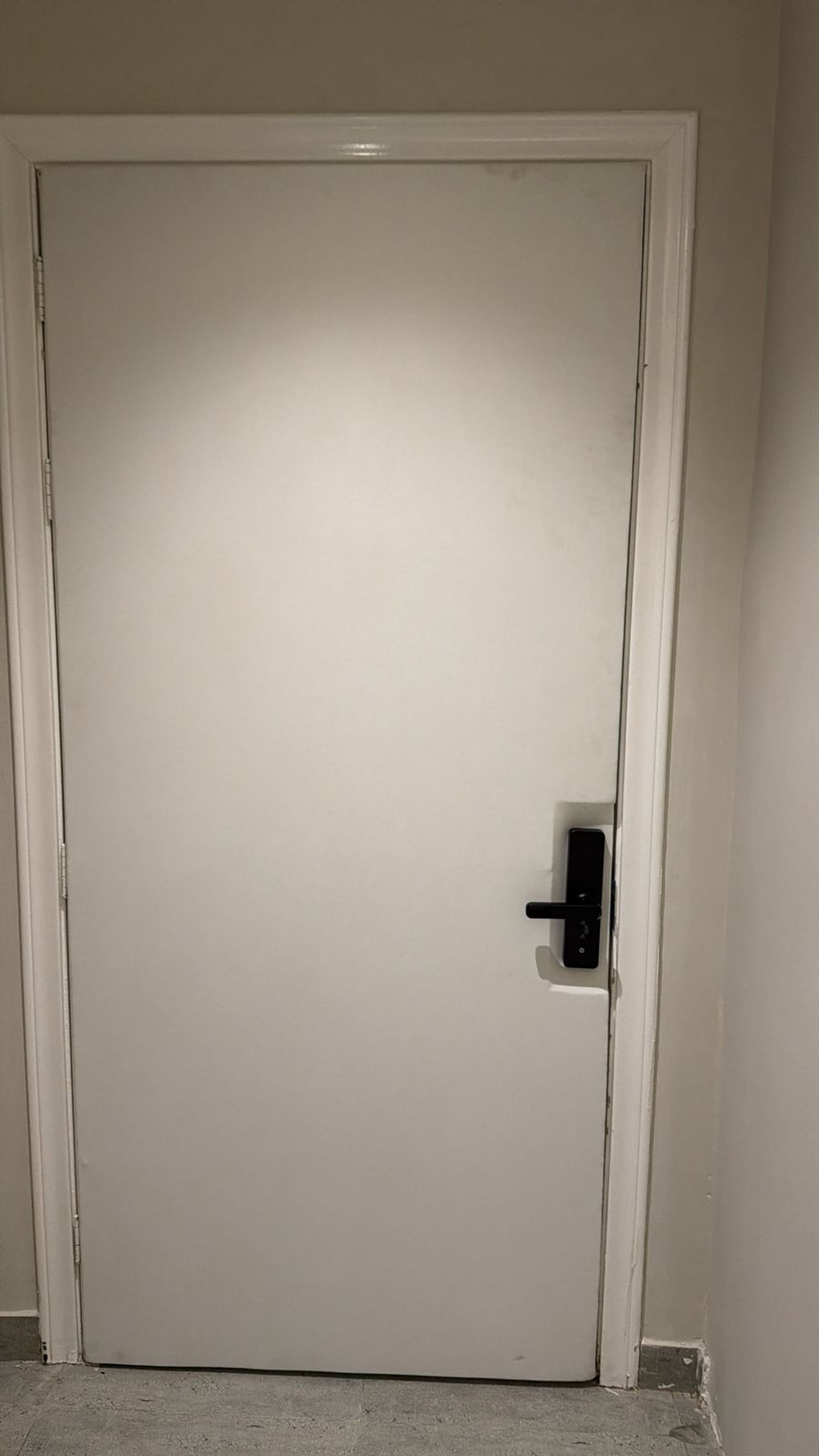 https://img.gathern.co/1024x0/1/8gLpEbmJ7BR9FvxrAU5jHiyikxTdVA8E.jpeg