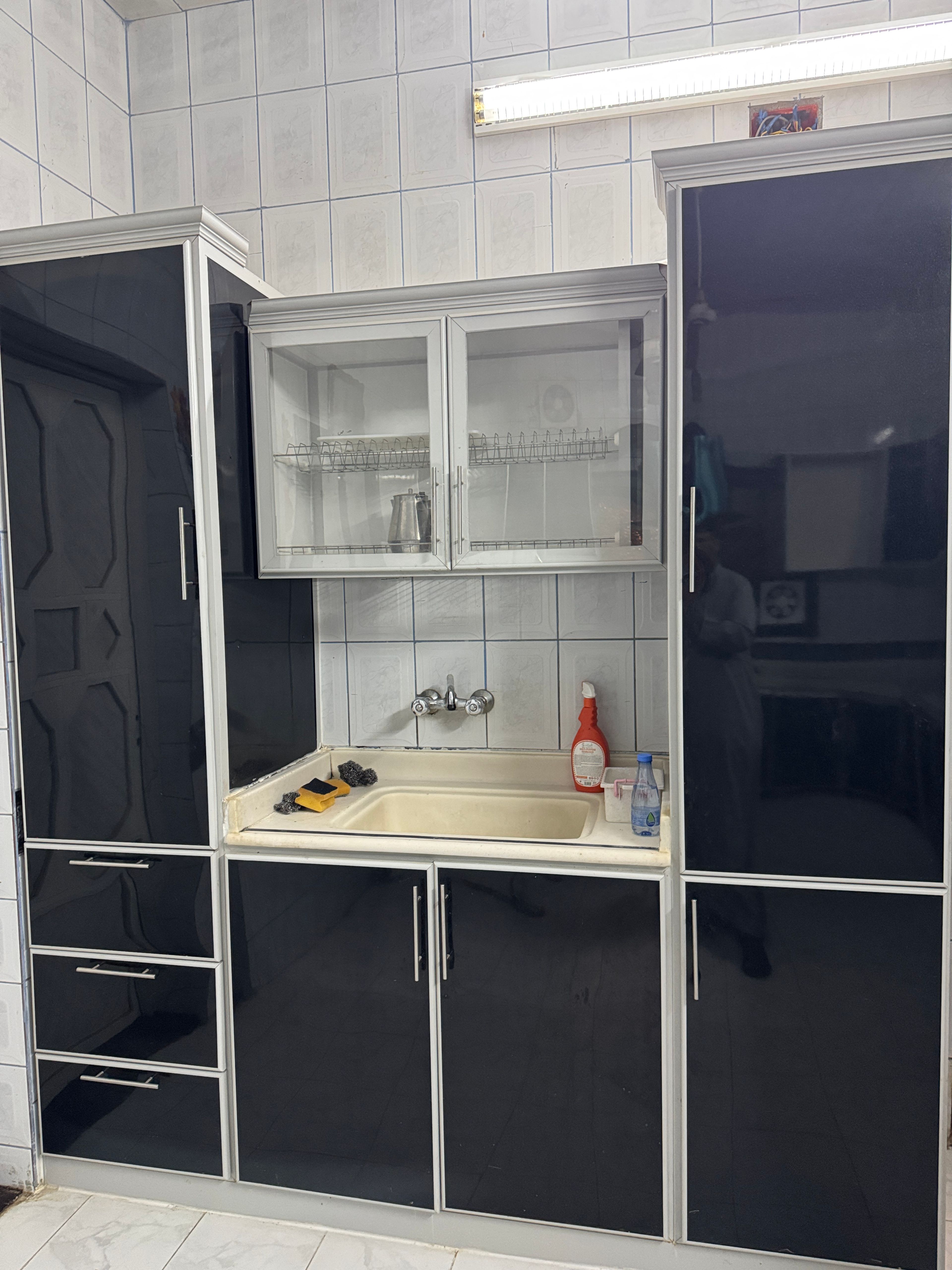 https://img.gathern.co/1024x0/1/8mUegU0iSsH5Mx_nPfo-iyeJh5PMQaUP.jpg