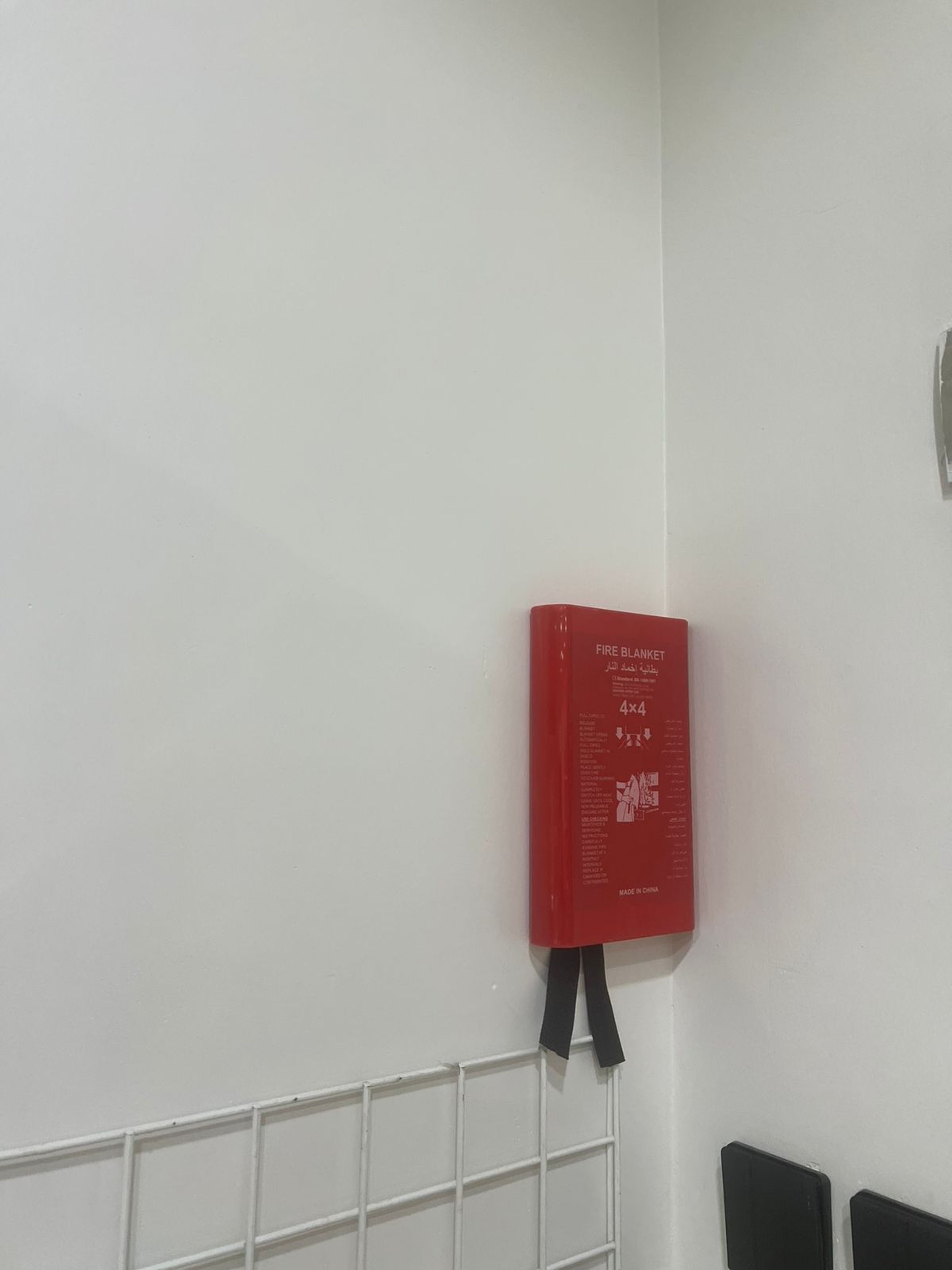 https://img.gathern.co/1400x0/1/9IFN1LDMXY-DnxhuaJGFZnS4AyO79MHN.jpeg