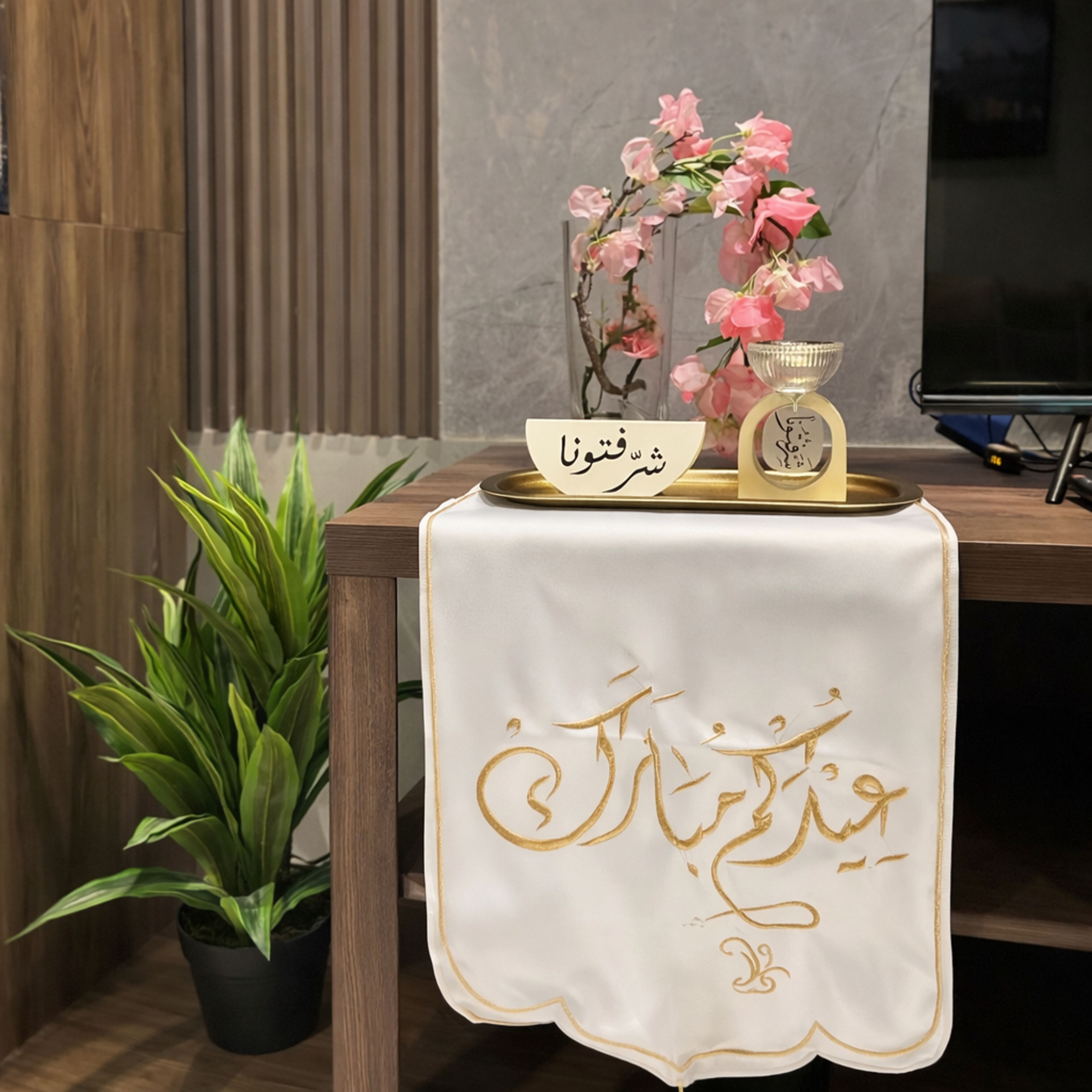 https://img.gathern.co/1400x0/1/9QraifNfLhEqIa4friMdR_A51ivCT3qb.jpg