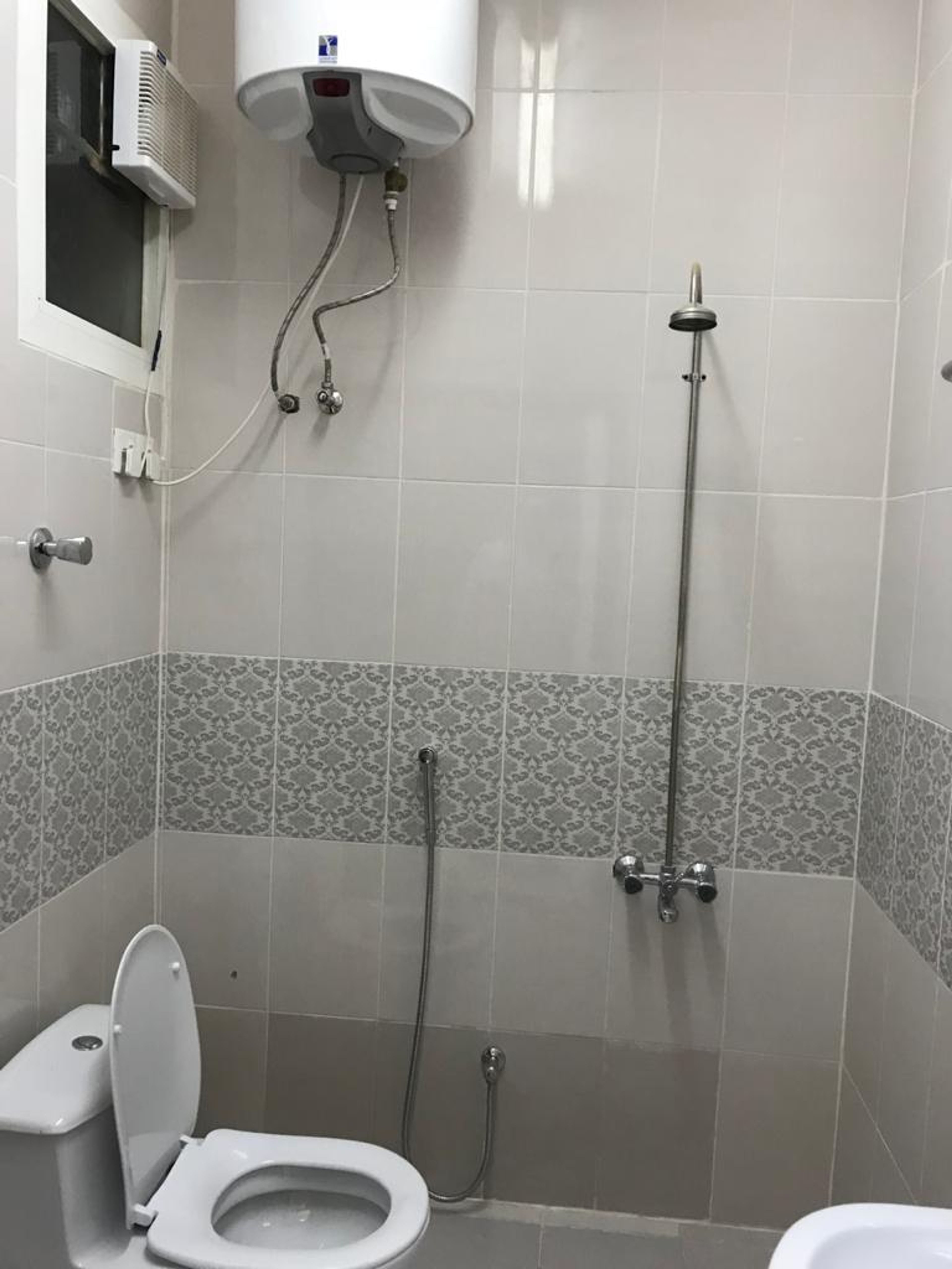 https://img.gathern.co/1400x0/1/A5pc6ACtnBYOuFpNZy4NT8B9KCqhDbOr.jpeg