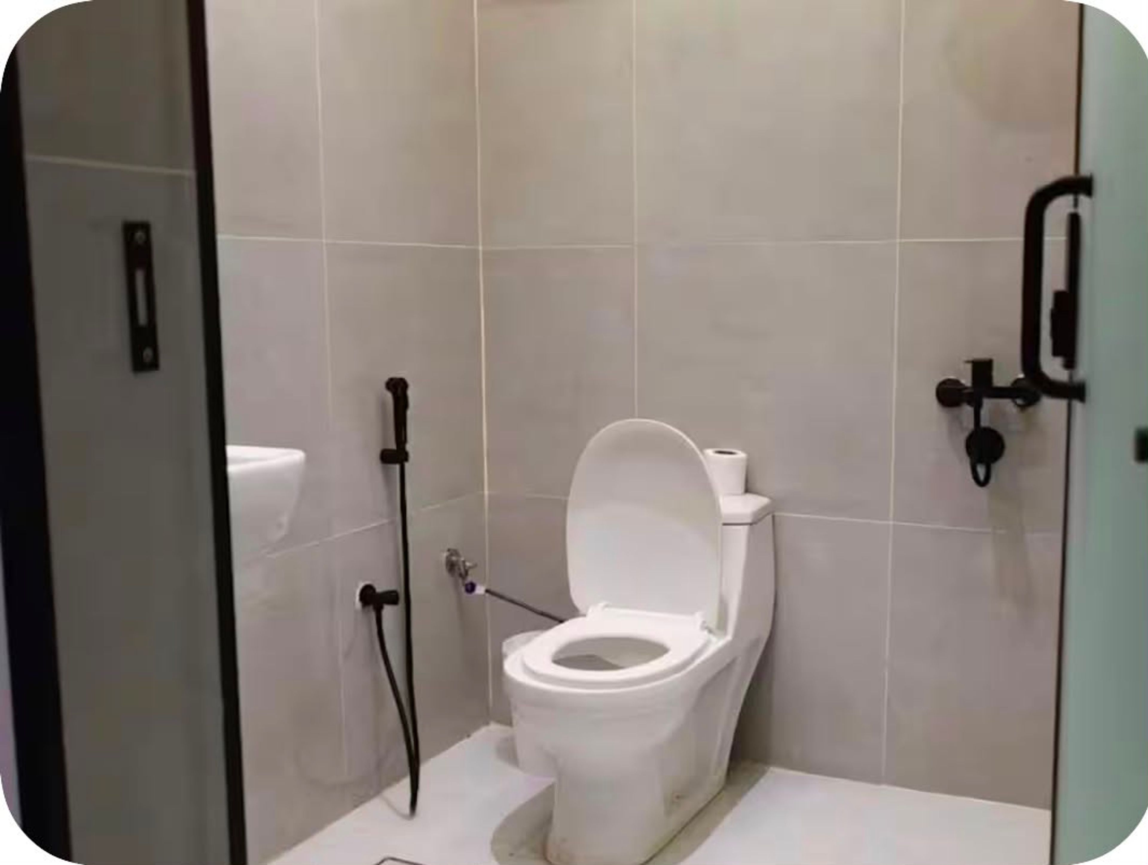 https://img.gathern.co/1400x0/1/APJFCsO7AwMJqRfLXjyfKyV5697cpGgF.jpg