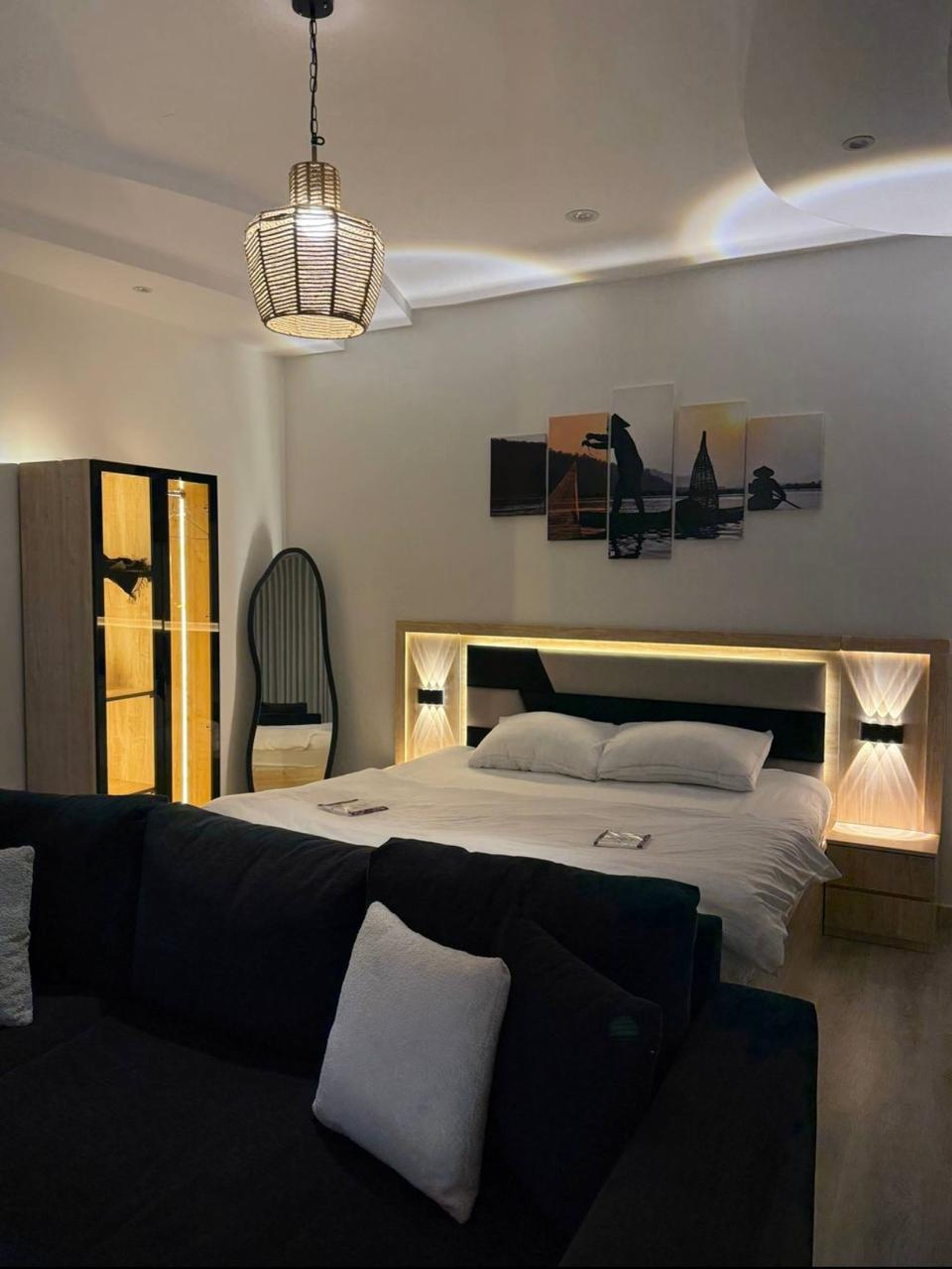 https://img.gathern.co/1024x0/1/AnqeraFgNralvLAFZkz4gVs_n7bZu9-f.jpeg