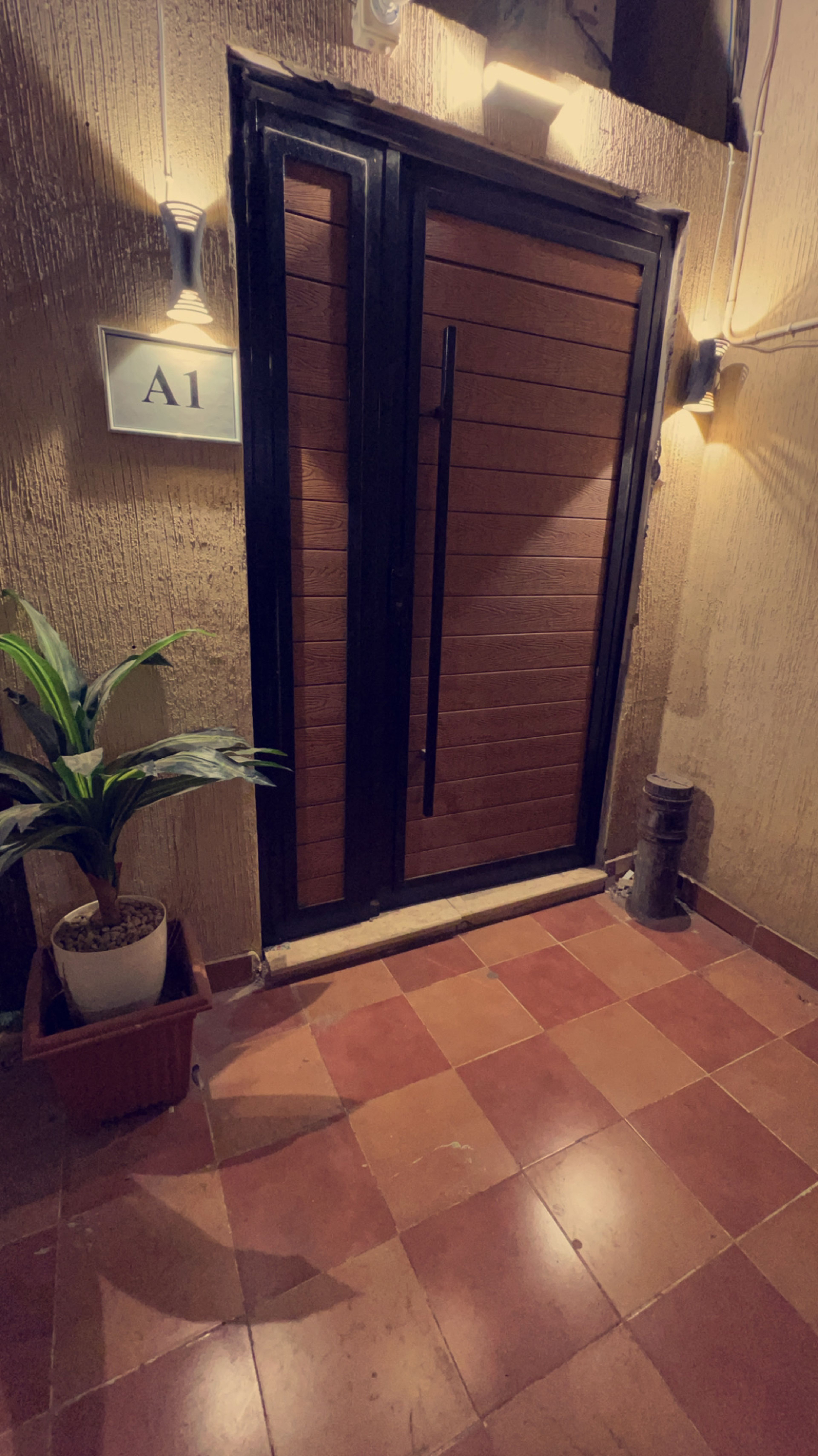 https://img.gathern.co/1400x0/1/BOyt0fn0qxA8zHV0F93gGQQi8kLGmnAN.jpg