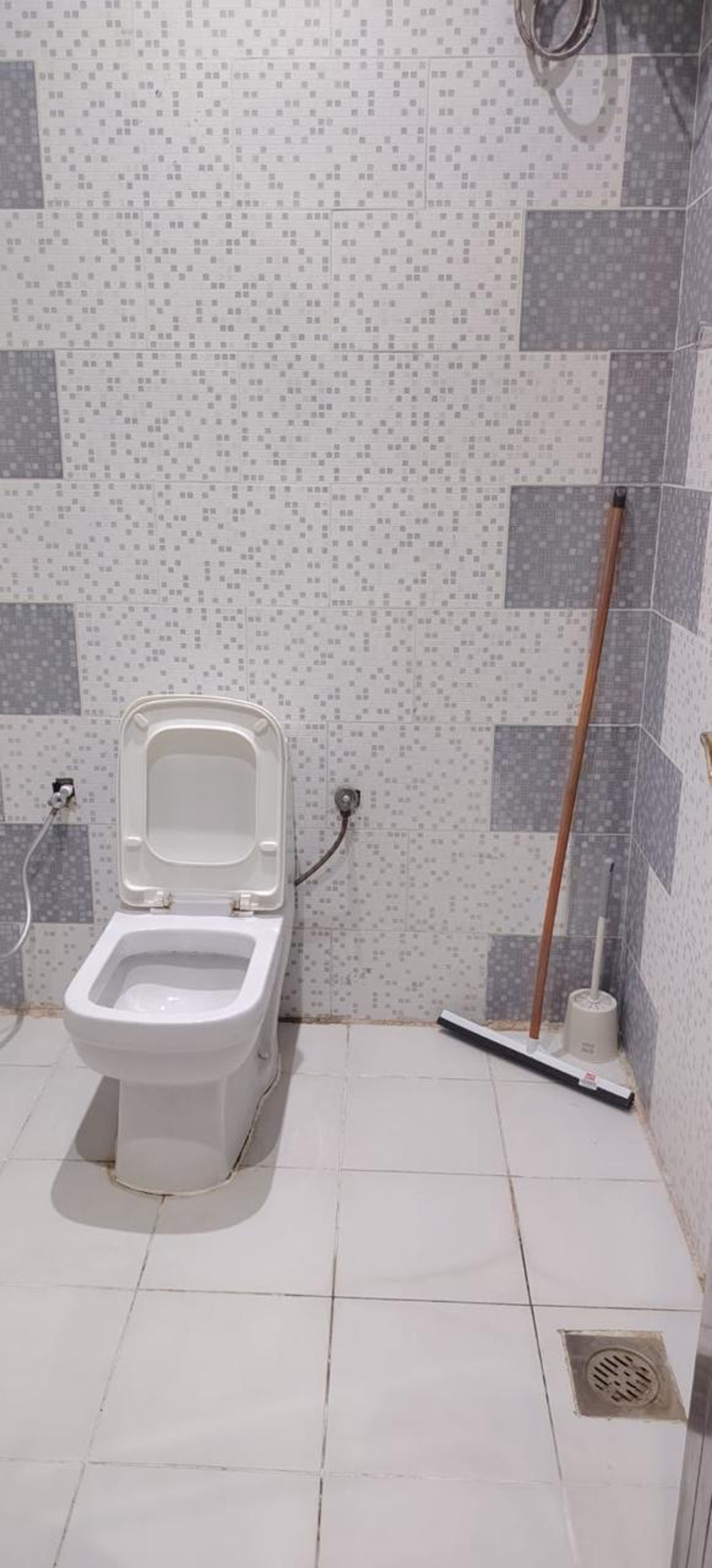 https://img.gathern.co/1024x0/1/CIG2OEJ2vTIRuwHHkY3J_hjx2_bZAORt.jpeg