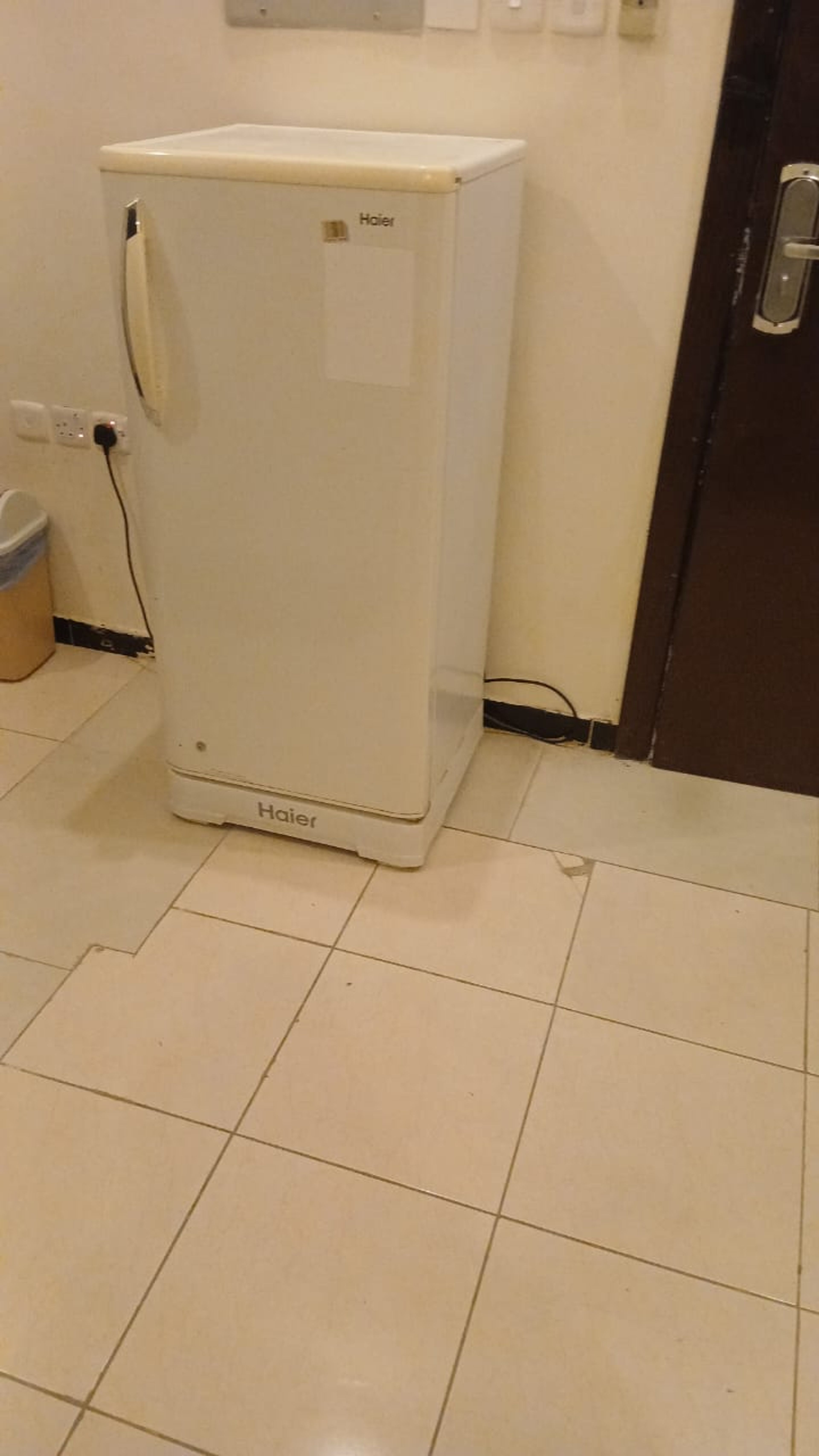 https://img.gathern.co/1400x0/1/CTdqT88h9DsRlT-GbThgjhvR-_F9NCV7.jpeg