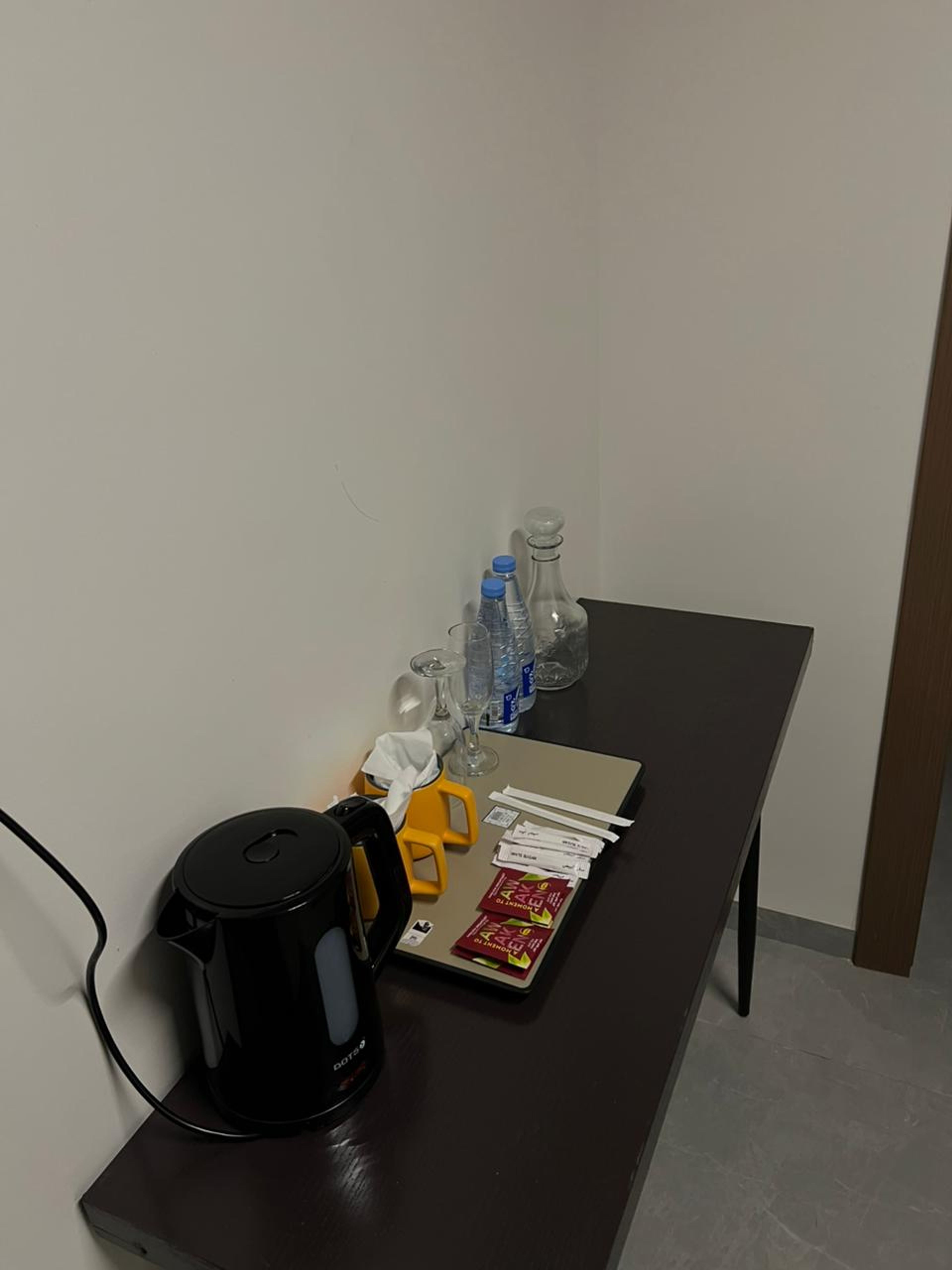 https://img.gathern.co/1400x0/1/CYXLWBKMFLPgwGaW8U8caoseHW7_qpbs.jpeg