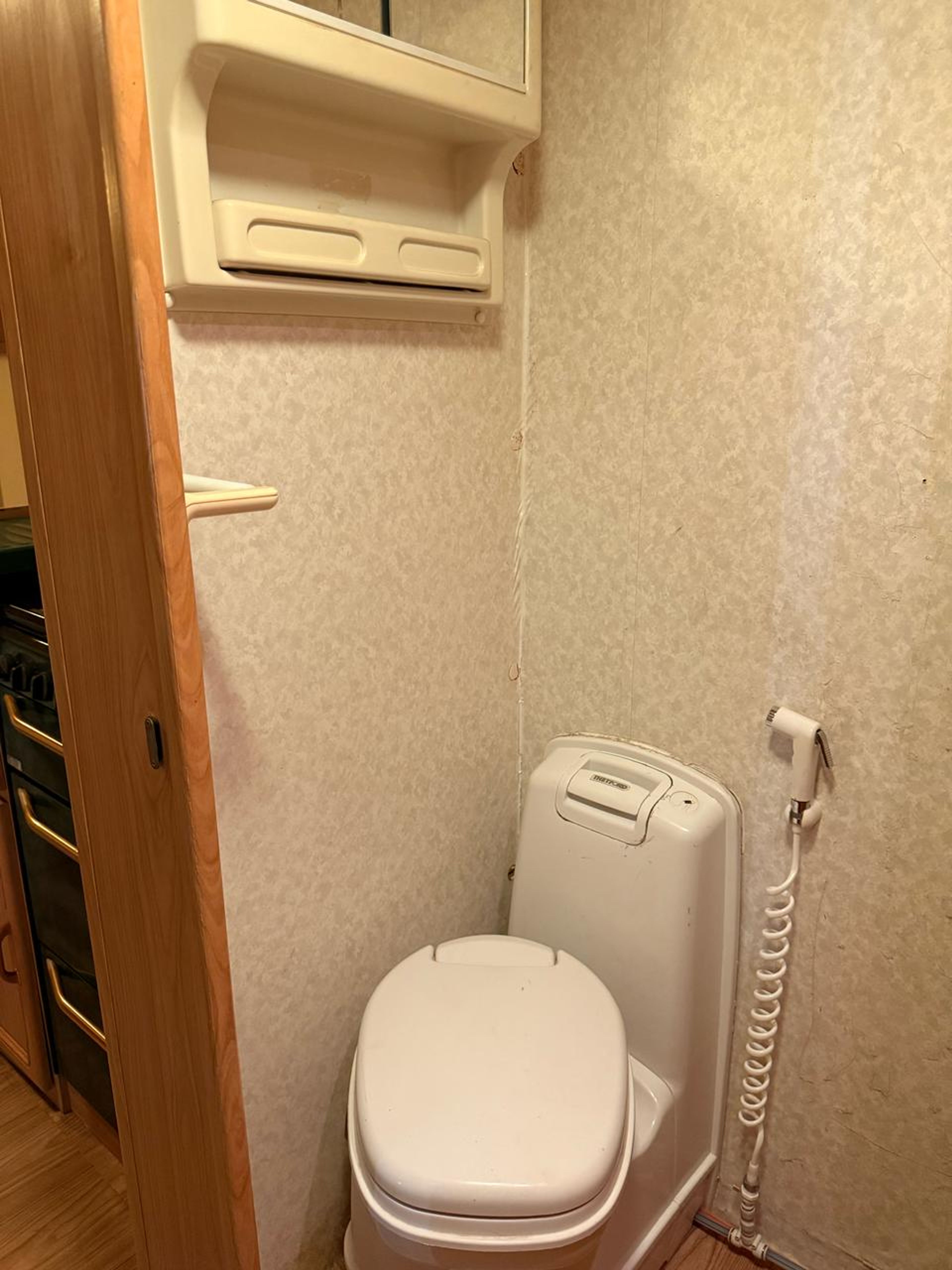 https://img.gathern.co/1400x0/1/CZMN4OuM3STtoQzcC4acI_P2nnfOsgPK.jpeg