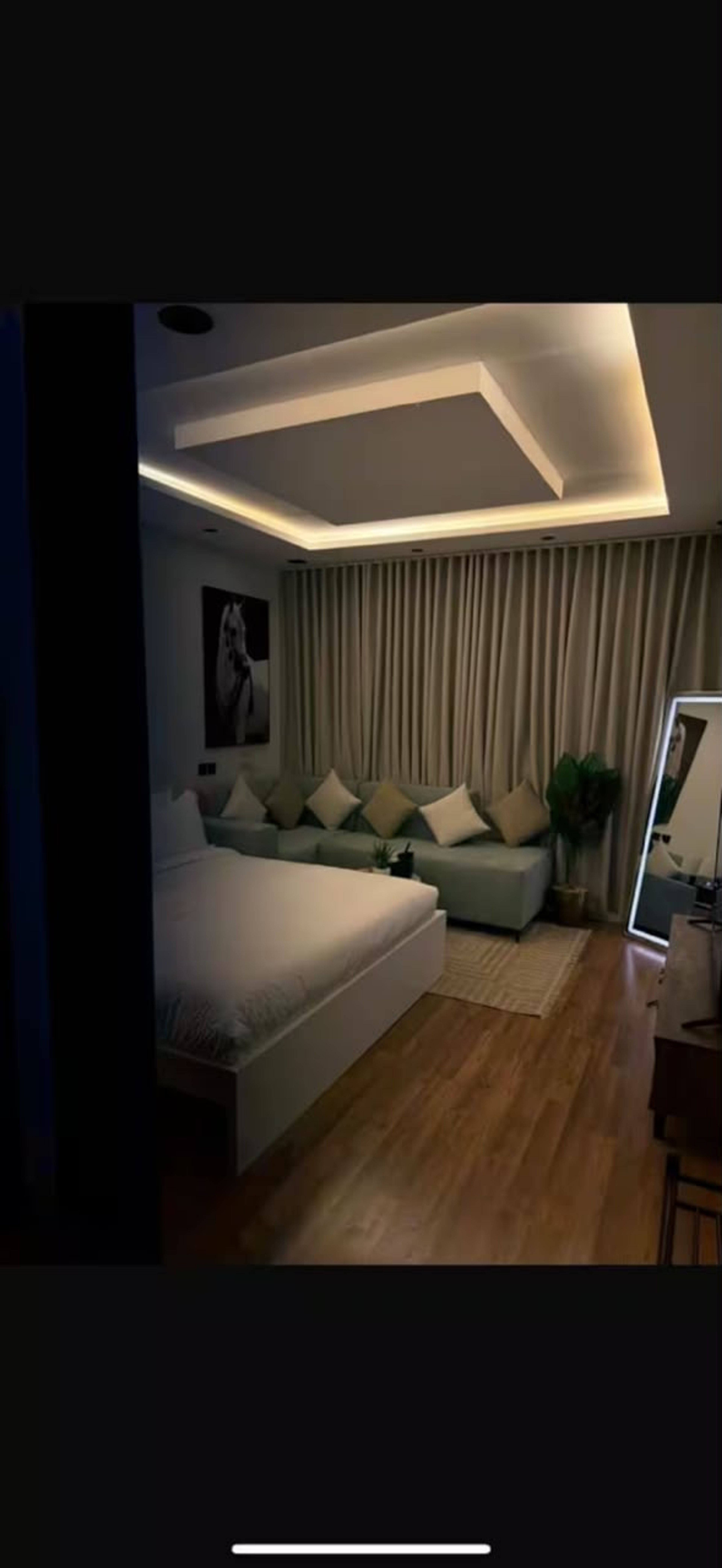 https://img.gathern.co/1024x0/1/D4kf8SkfuHmm6RxaNHGYho53zSlJOO9y.jpeg