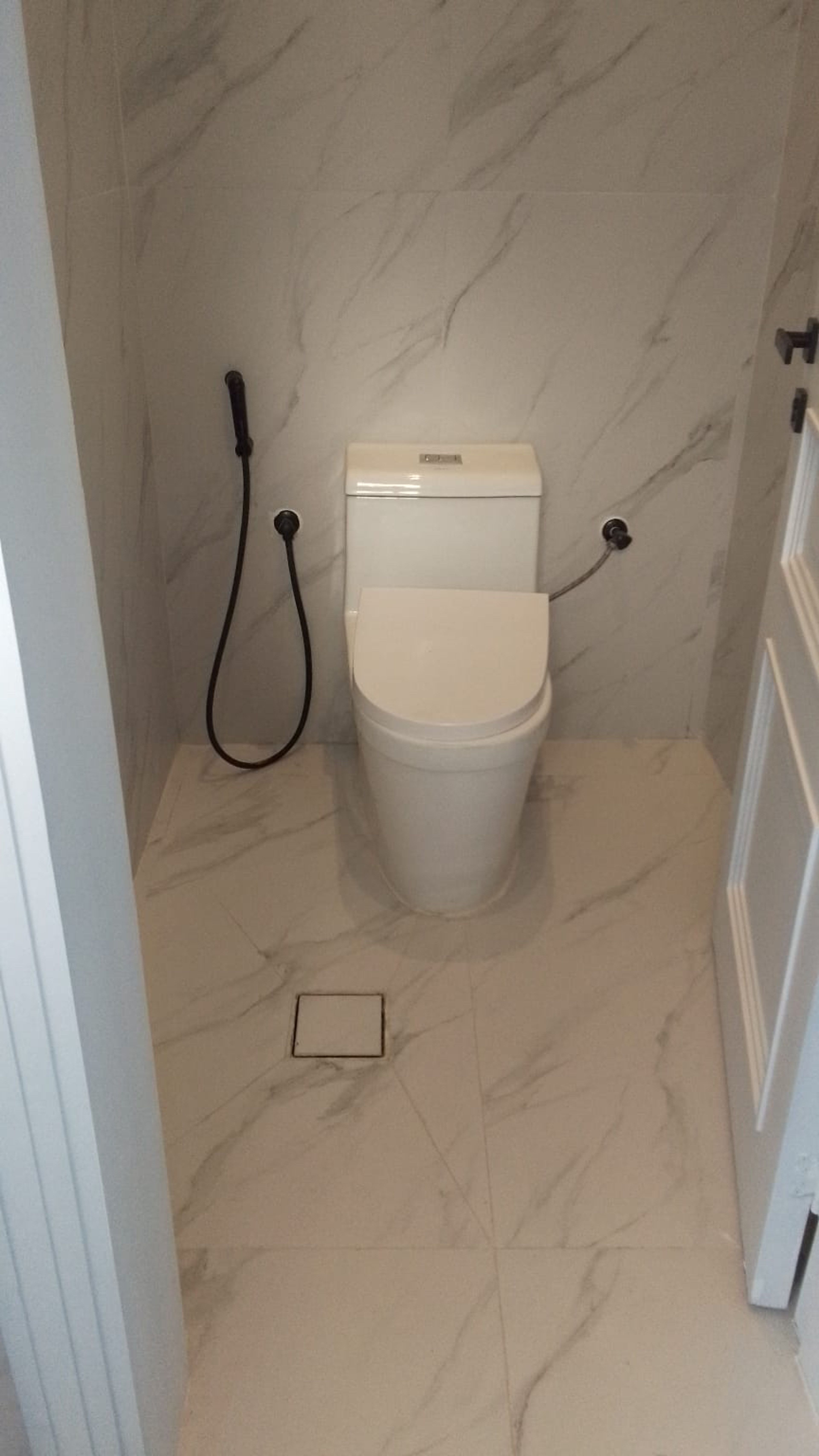 https://img.gathern.co/1400x0/1/D82lI735IyY9gVJbnFl1gBuVjyAS-7lq.jpg