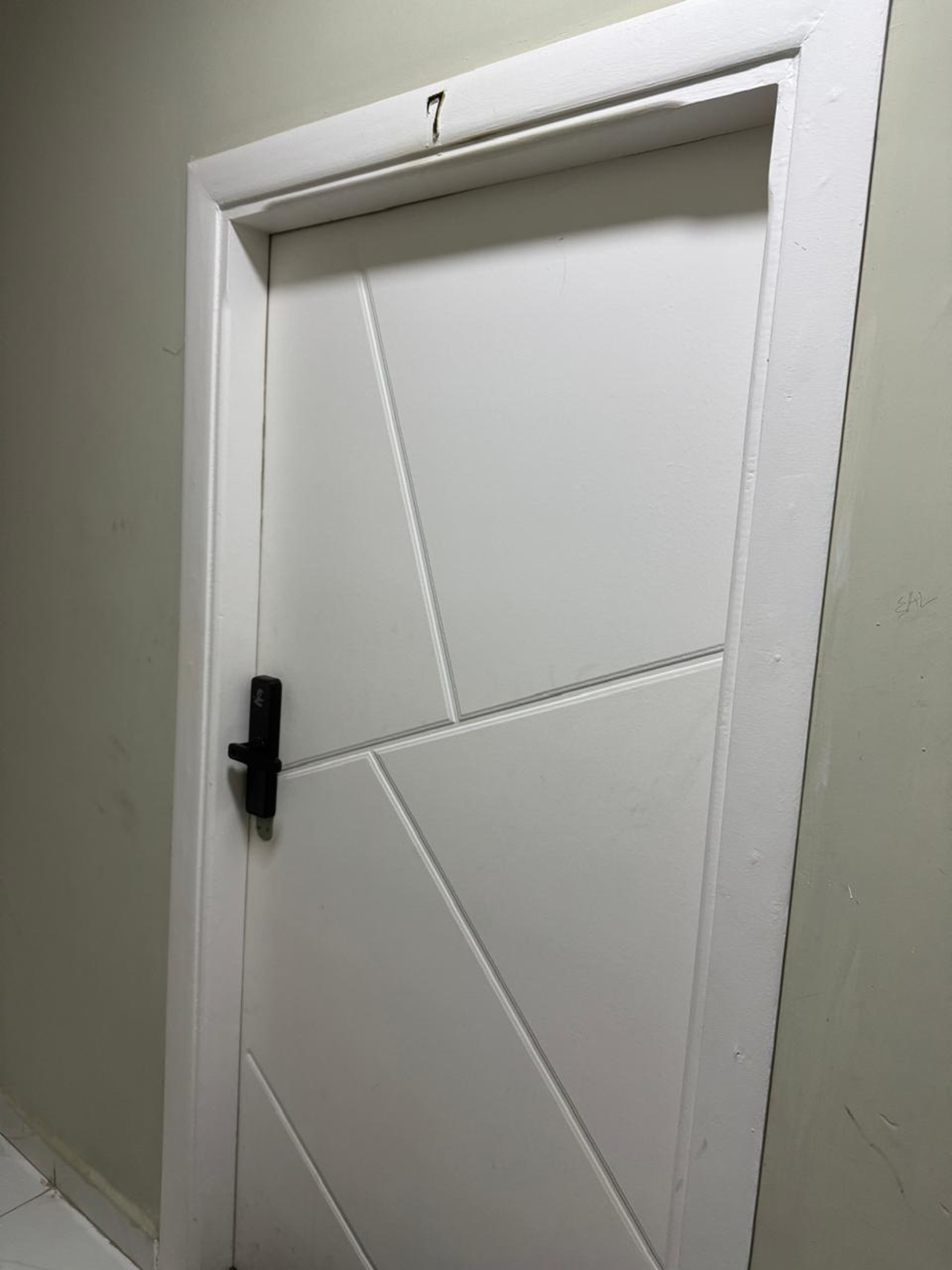 https://img.gathern.co/1400x0/1/DG0JUF6kbWVGTM3JwT6bPsCqYC8R9qHU.jpeg