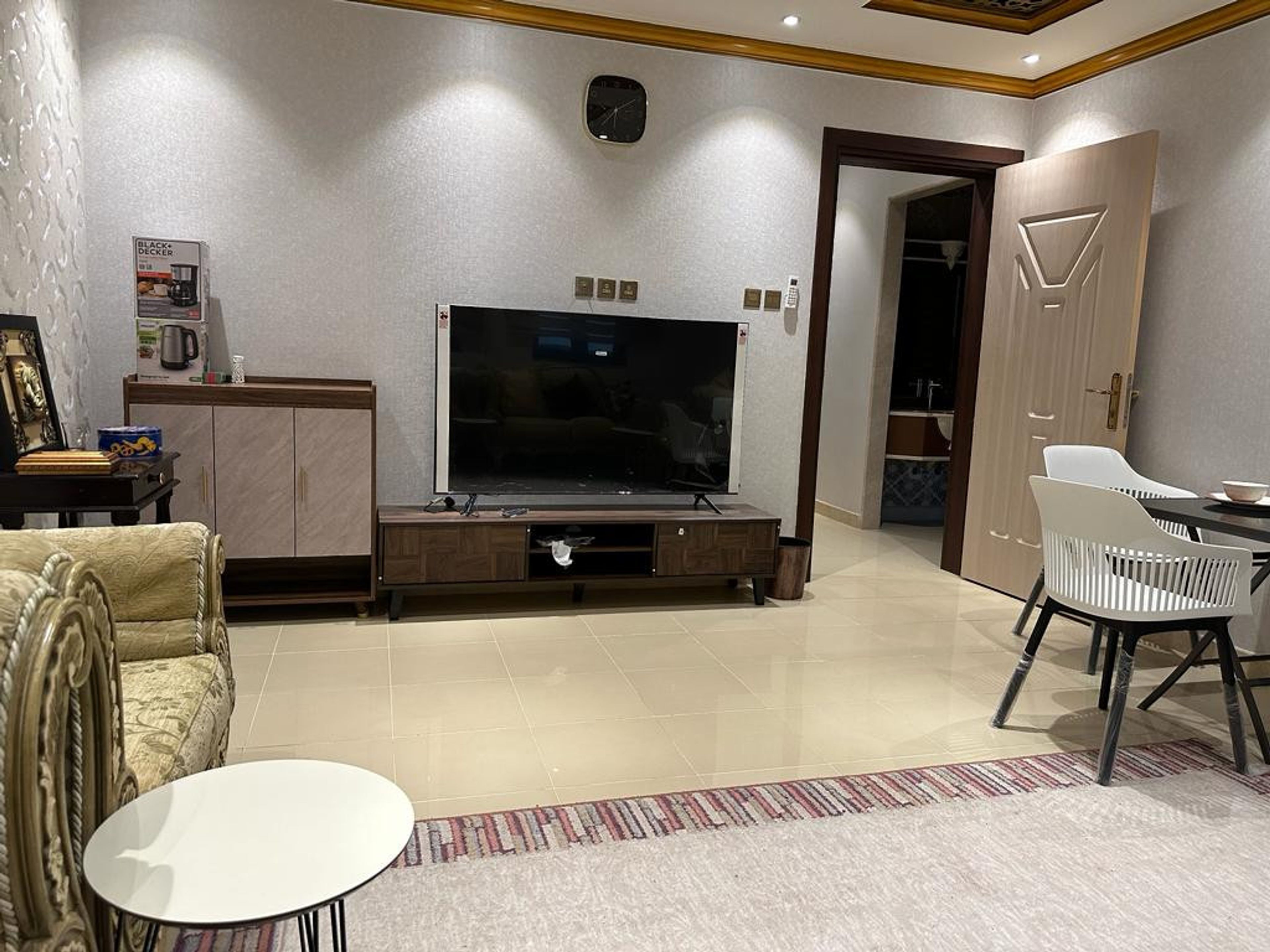 https://img.gathern.co/1400x0/1/DYcNgv1Eh1nV2DD6YB-QOwBBqjJGq-_U.jpeg