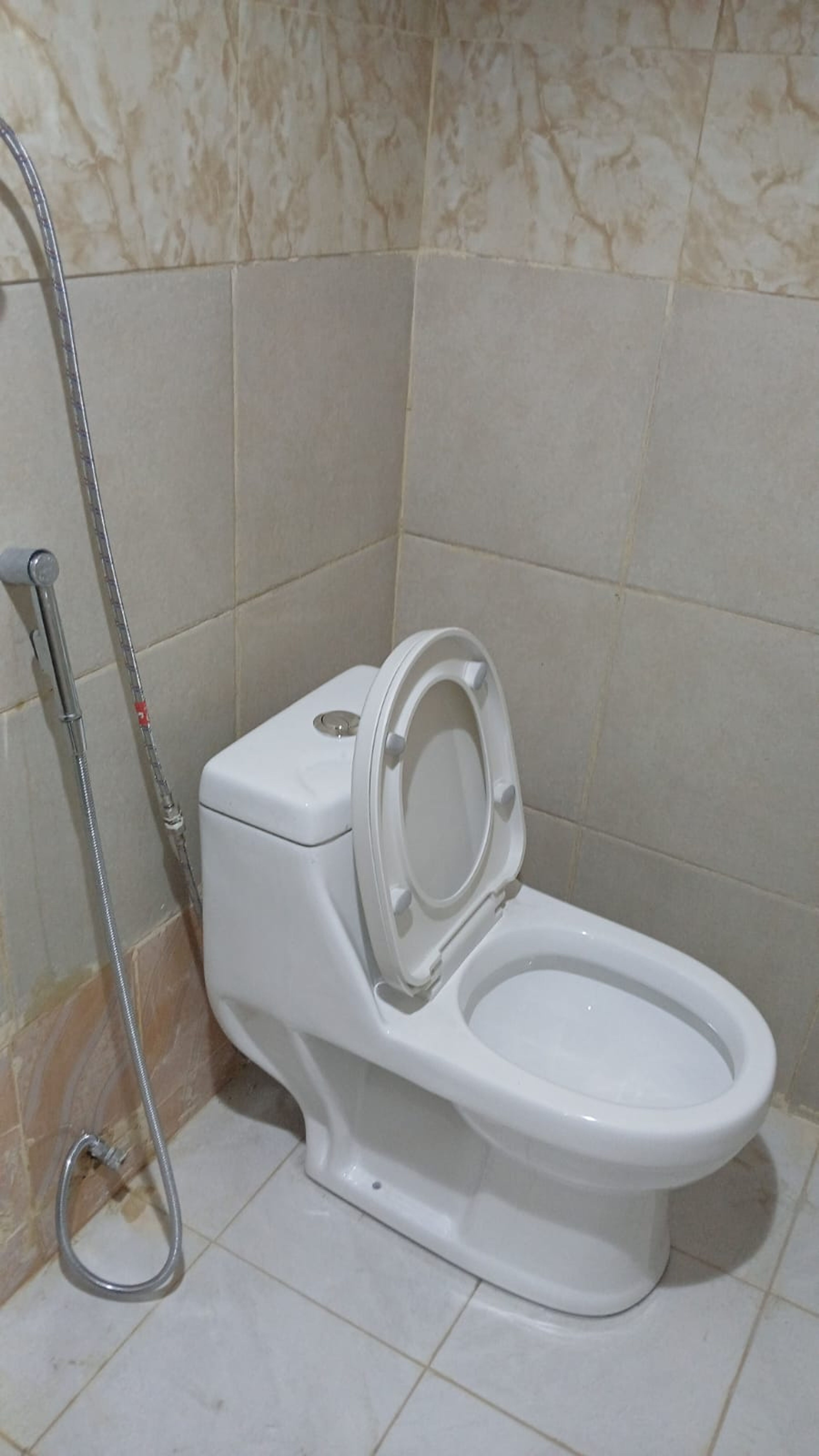 https://img.gathern.co/1400x0/1/F3ujO3nBt55JbnXPEQHqVr0TariiKeXj.jpg