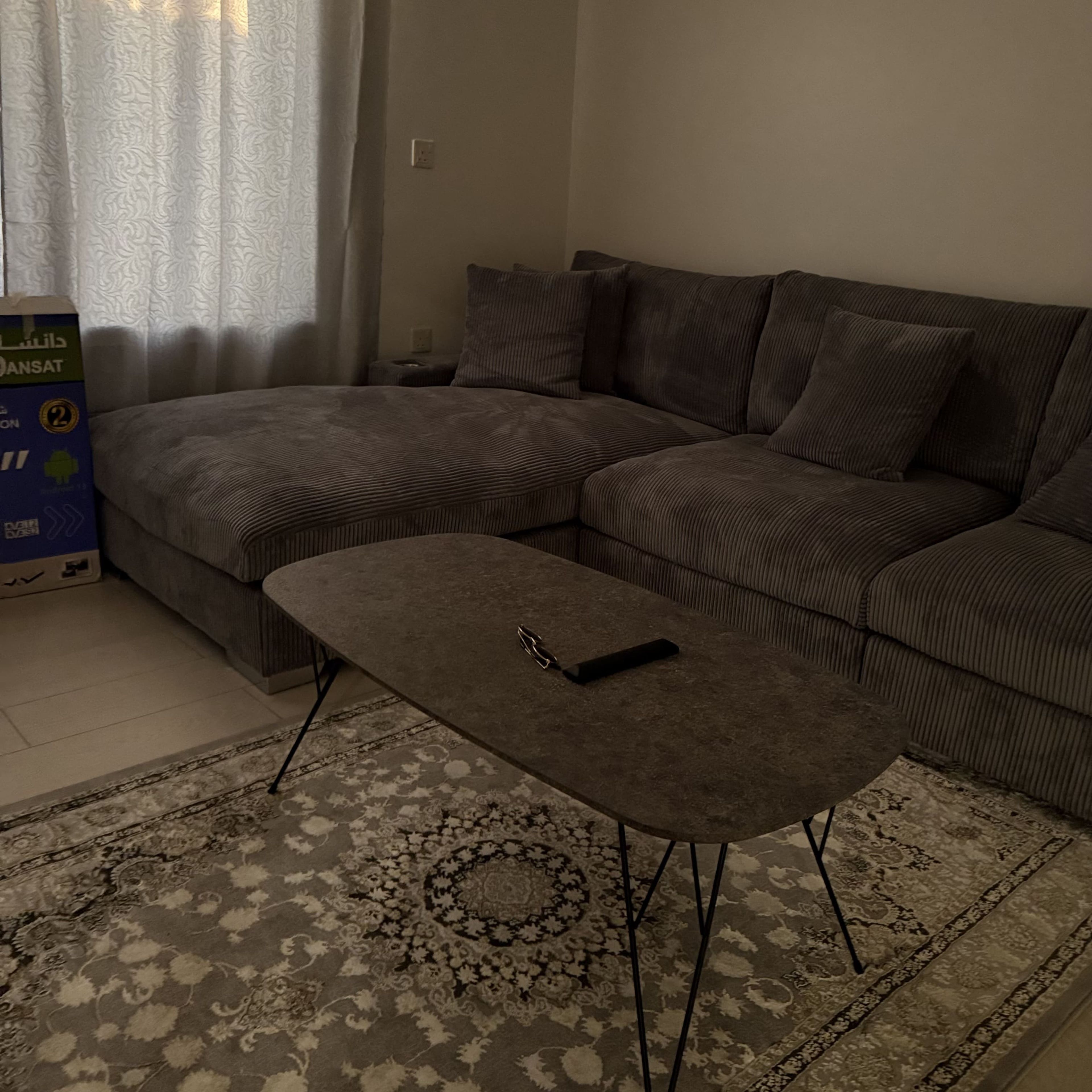 https://img.gathern.co/1400x0/1/F8uccGYjrxyD6yWXD9hemSnLF-kSiw7u.jpg