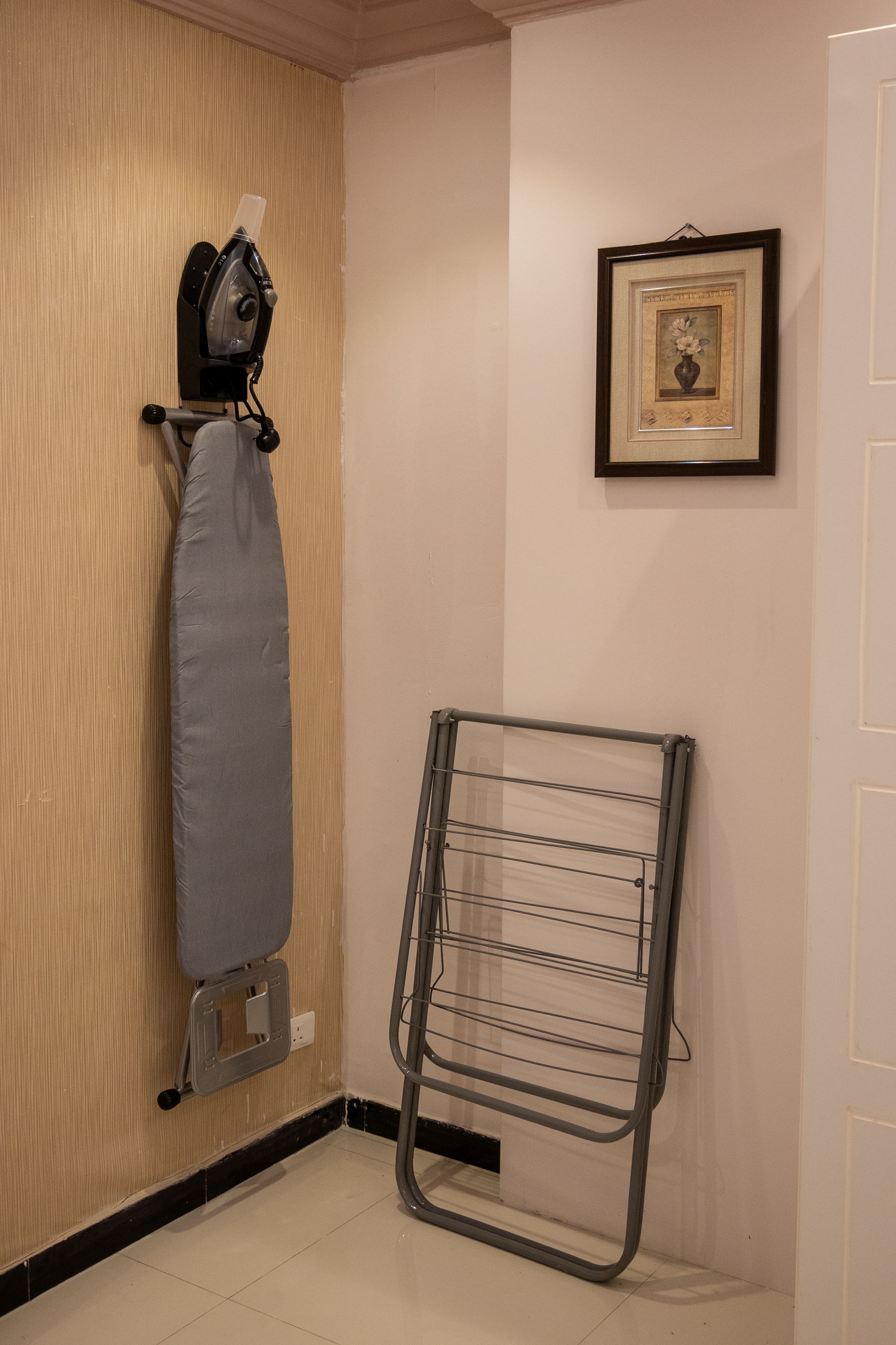 https://img.gathern.co/1400x0/1/FgVl9tEl6vkFPp97Ev2ZbyIBlkrku0fe.jpeg