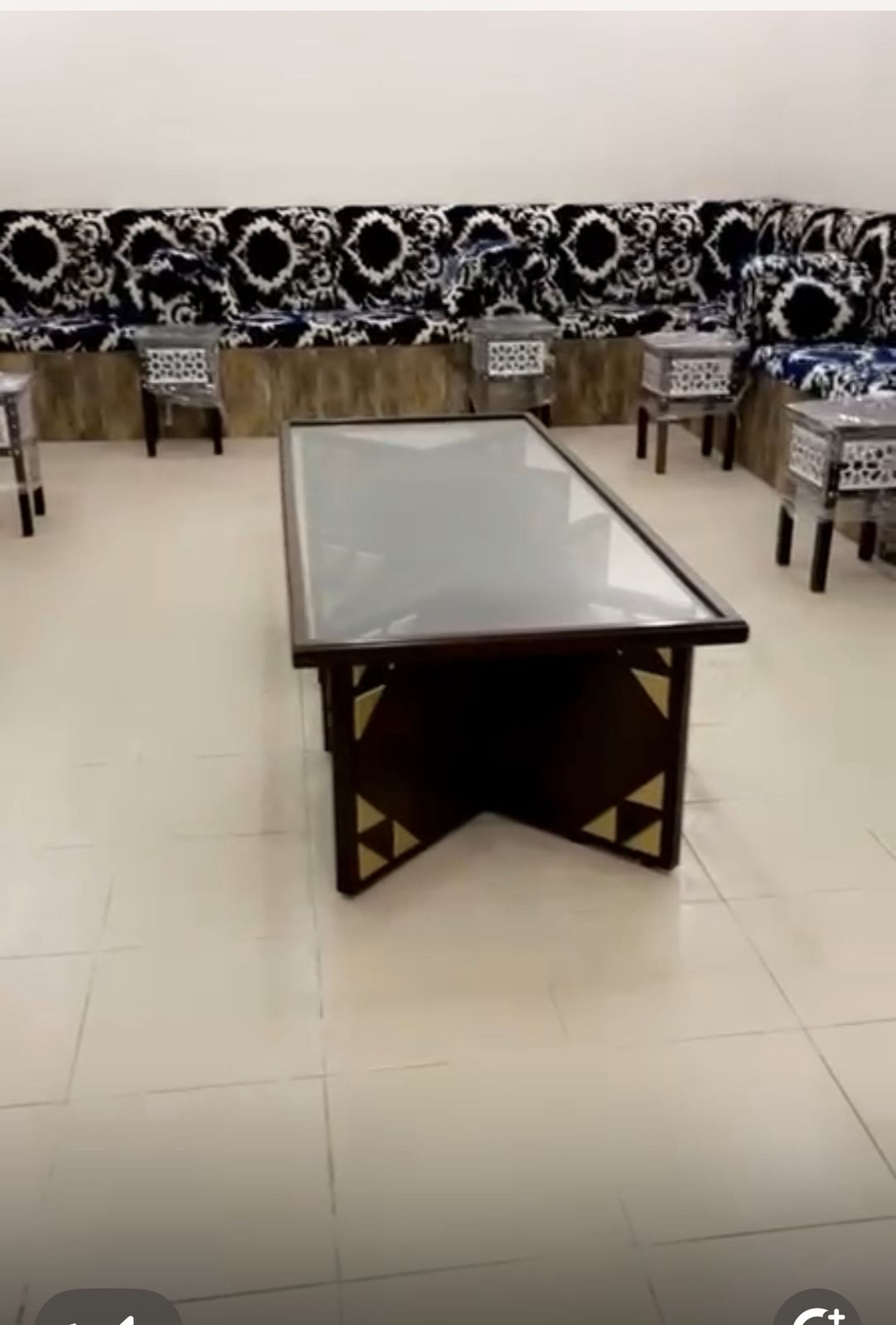 https://img.gathern.co/1400x0/1/GW1RIFus4YlsGtX4eGy3OBZywVT27dzT.jpeg