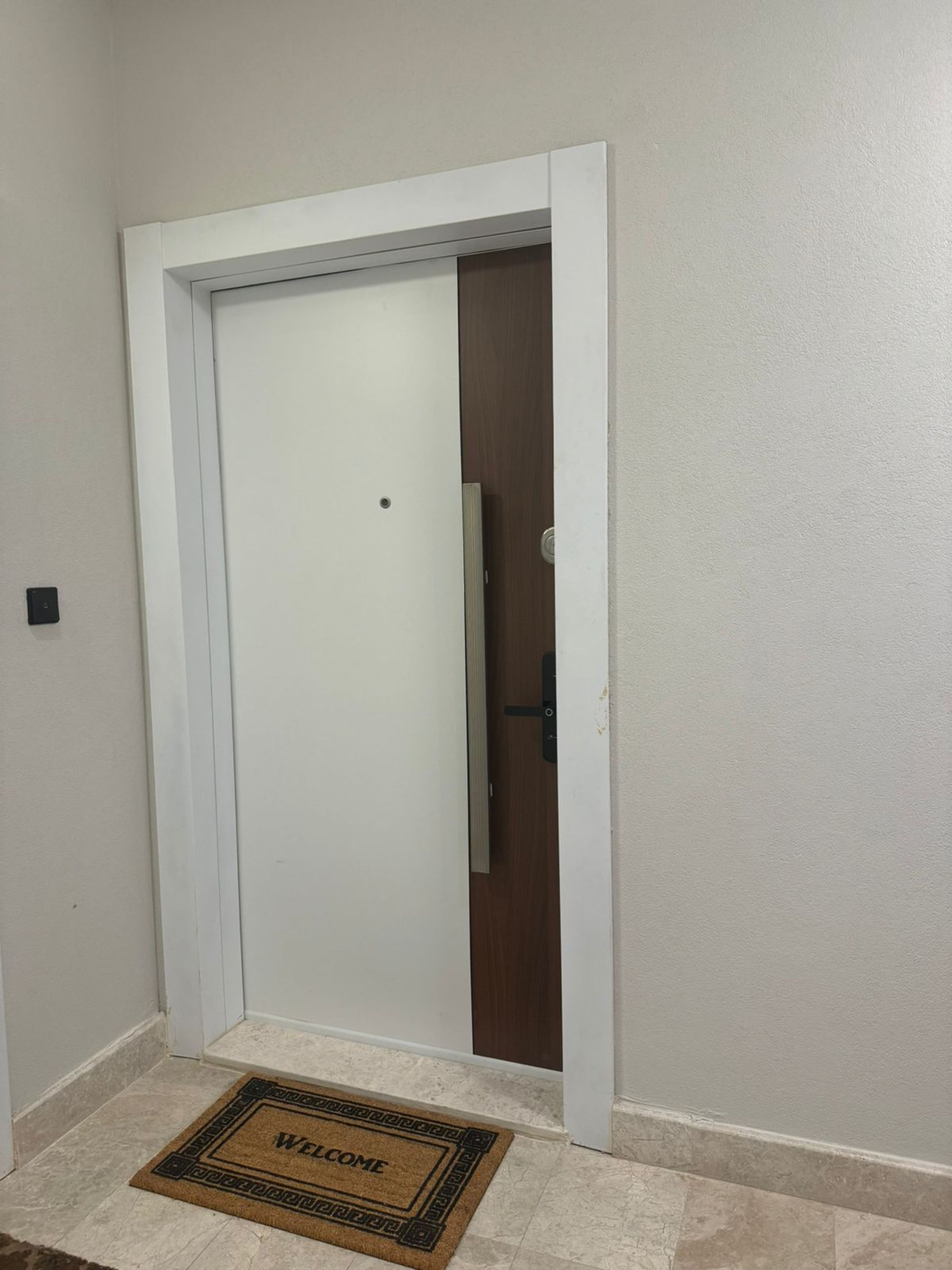 https://img.gathern.co/1400x0/1/GlAs2MT1voERITR91hFfZf16fjh78sw5.jpg