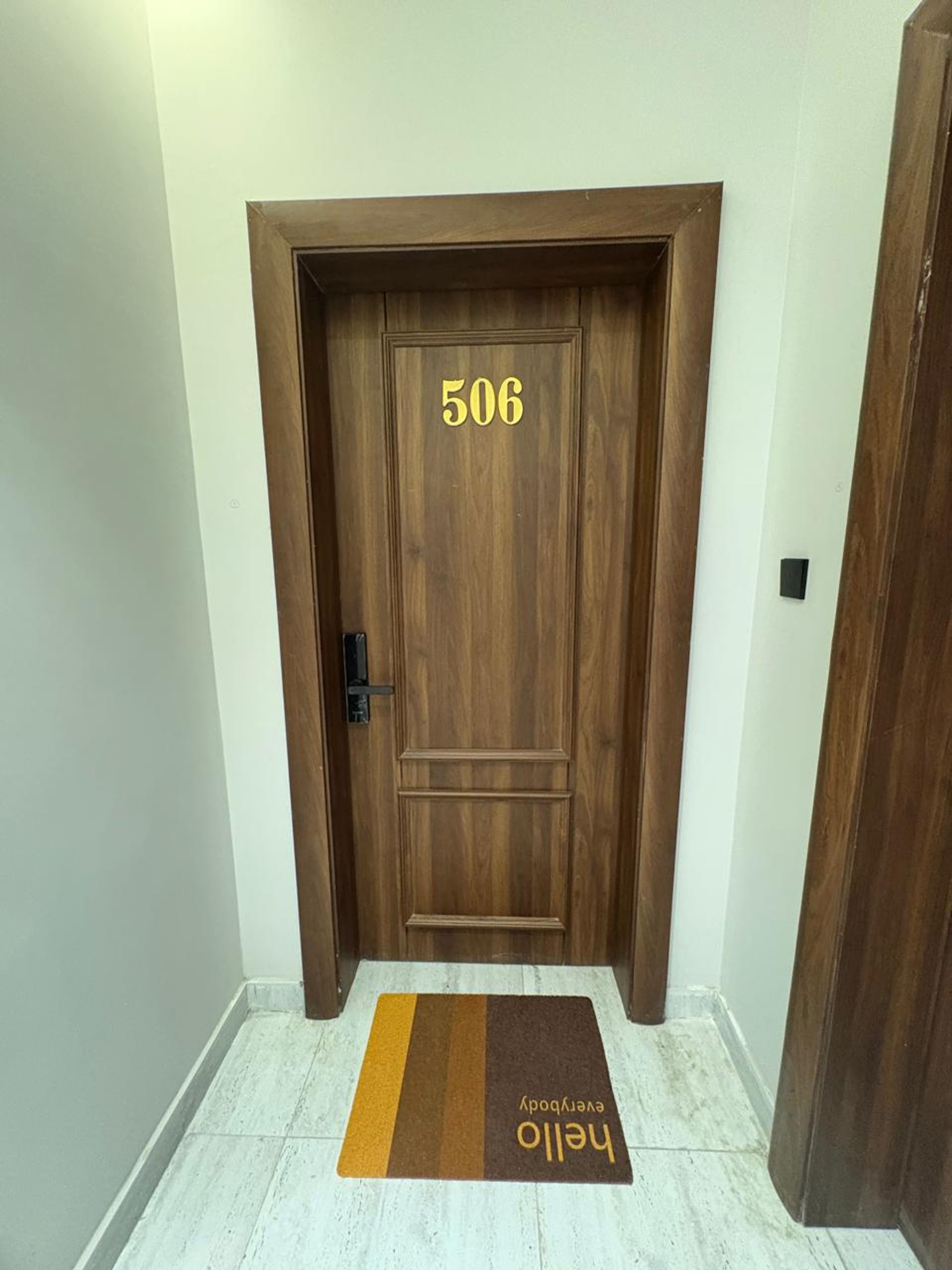 https://img.gathern.co/1400x0/1/GmPXgSWveEcd3M0TIDtuaJGMMP_8Qfte.jpg