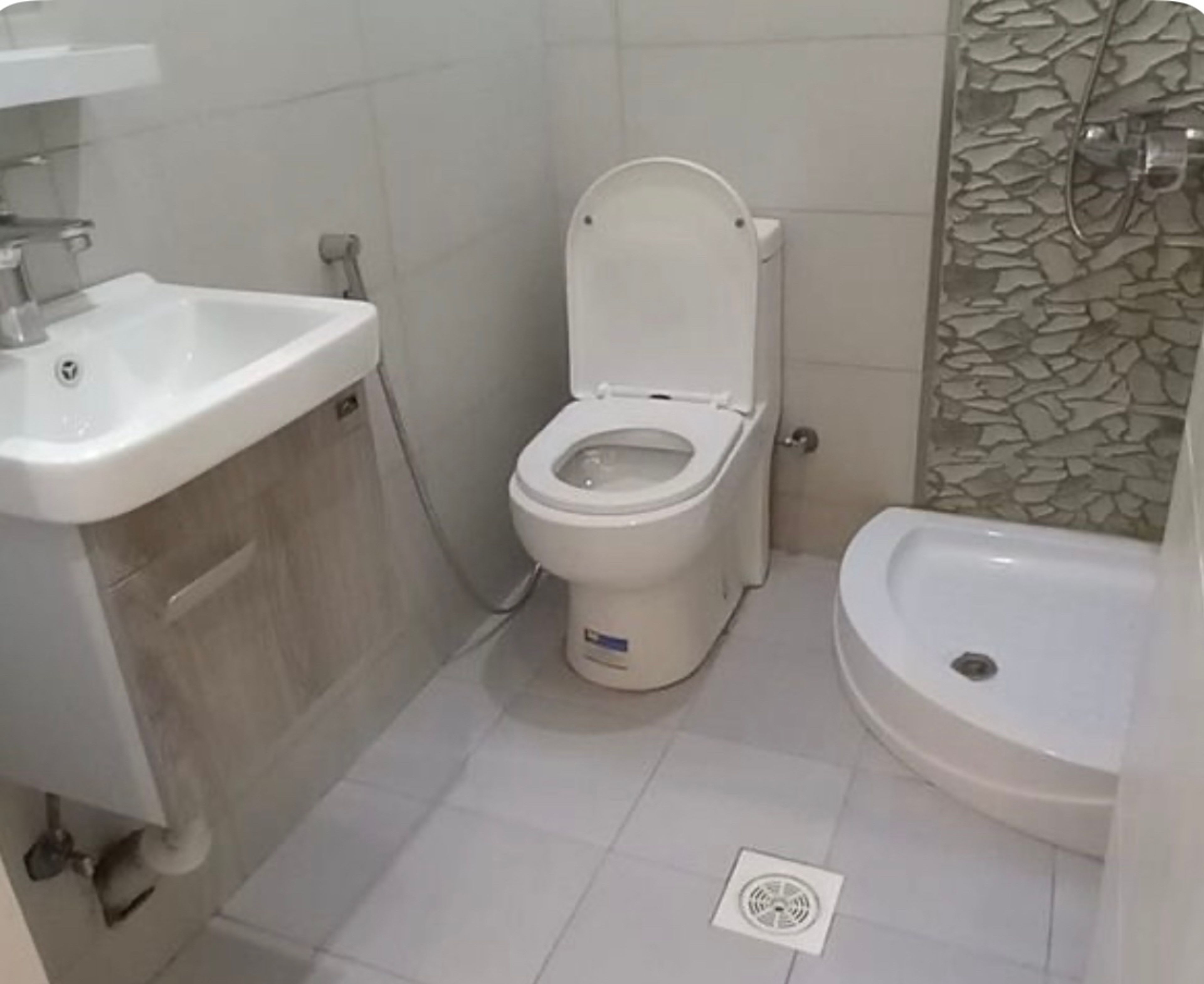 https://img.gathern.co/1024x0/1/HP6xnD9SiX4fRXV-F2AKV97CWM2iwIo8.jpg