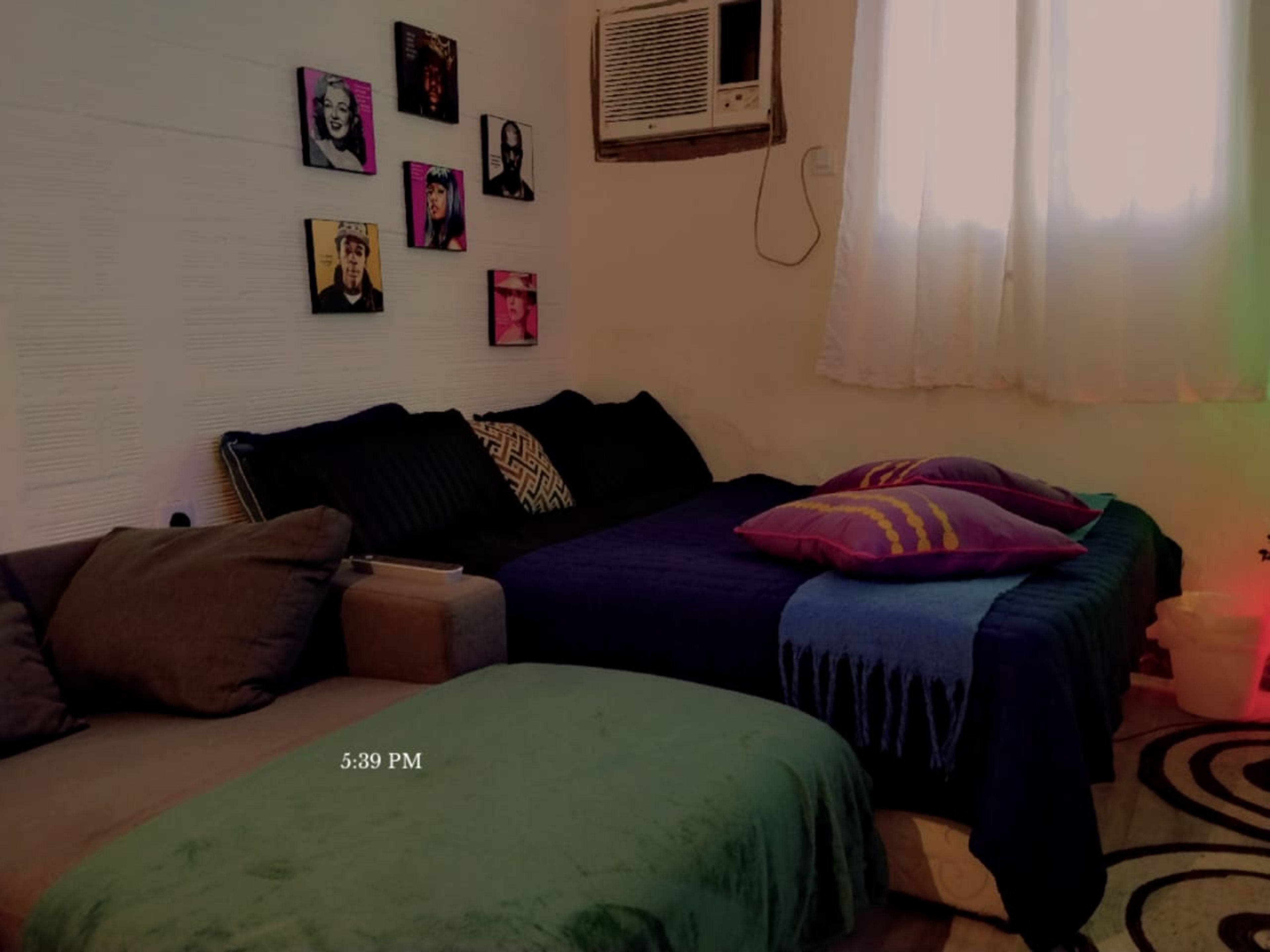 https://img.gathern.co/1400x0/1/HrVqG1VIj6CG0dfrAiPkWTIk8wqa0Jqw.jpeg