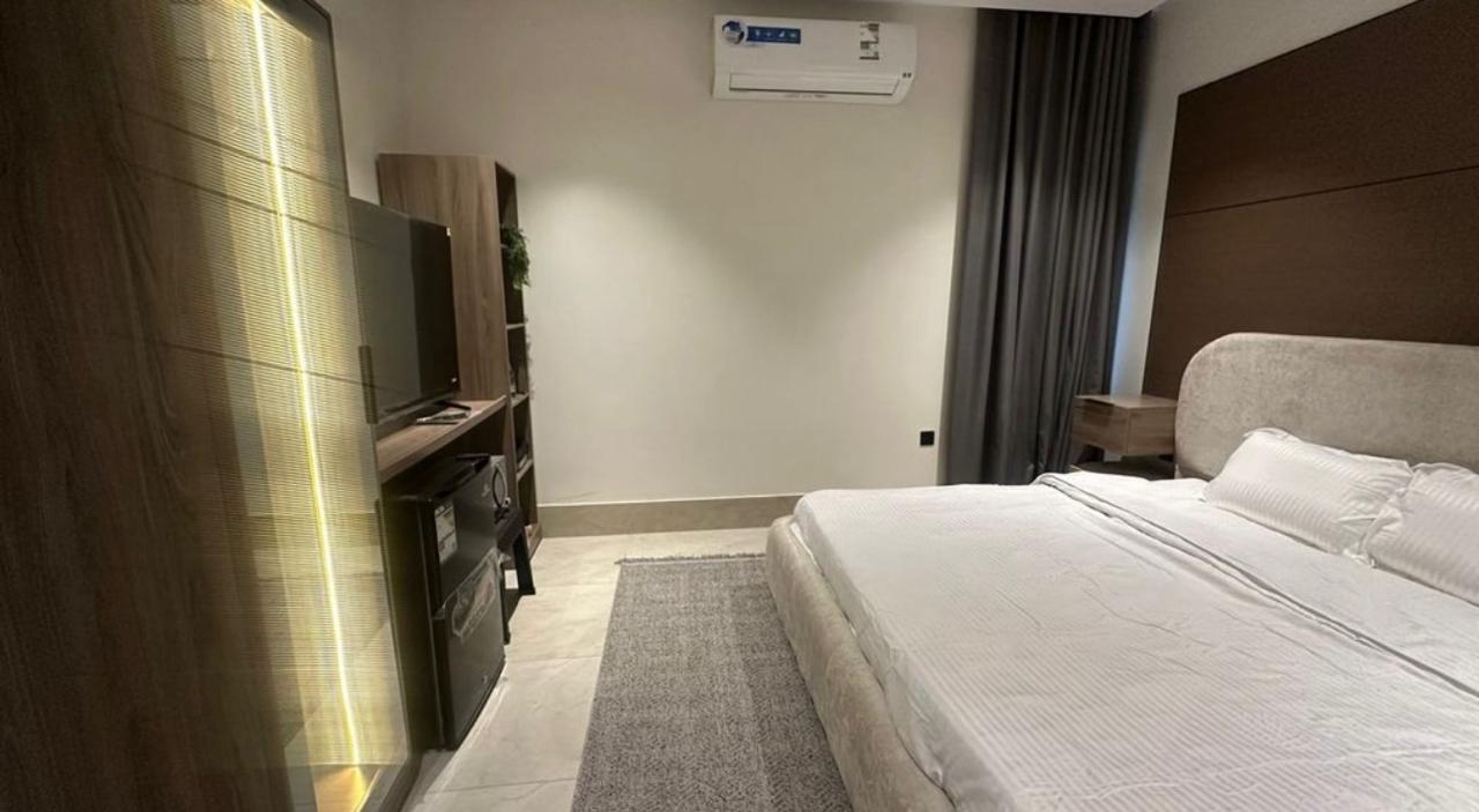 https://img.gathern.co/1024x0/1/I98MQPDX6zUyeNbaU8a7y0RsGXTvc-mV.jpeg