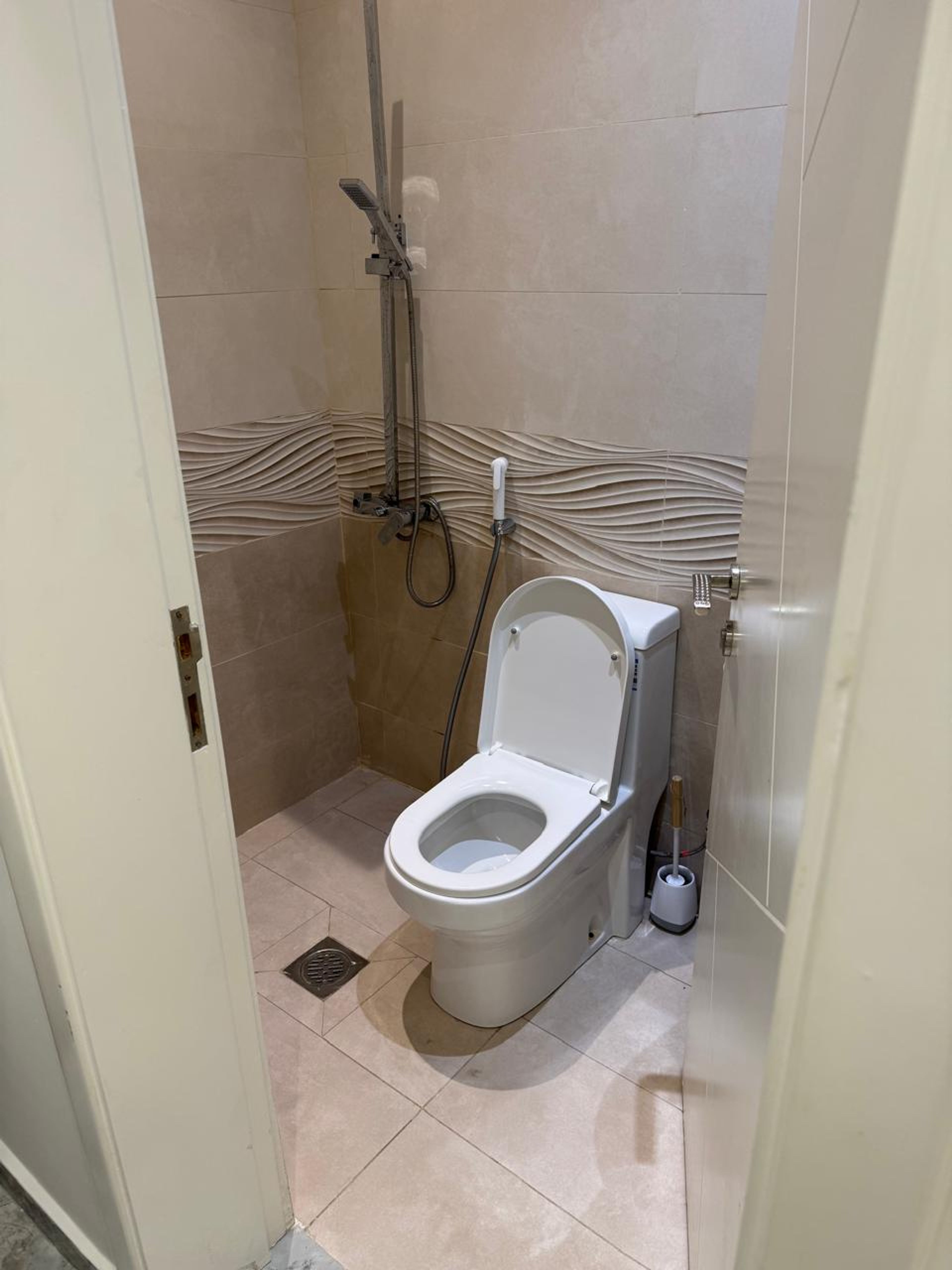 https://img.gathern.co/1400x0/1/IUJDJNO87_C_GaS6ZxvChXhqto4NJK-S.jpg