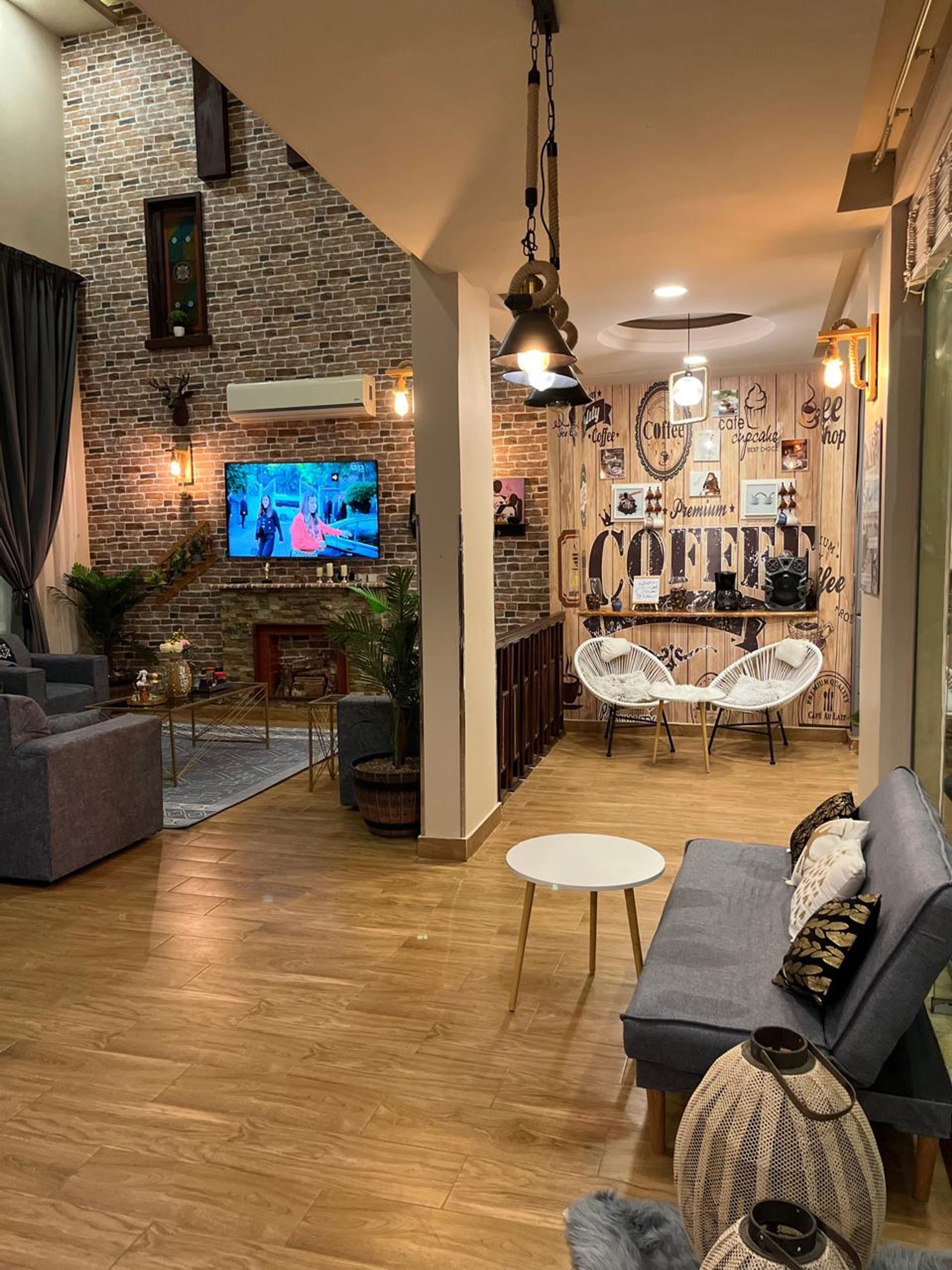 https://img.gathern.co/1400x0/1/JgddK5bCv8OtRV-ZHTD6hC3jVF5HSGLa.jpg