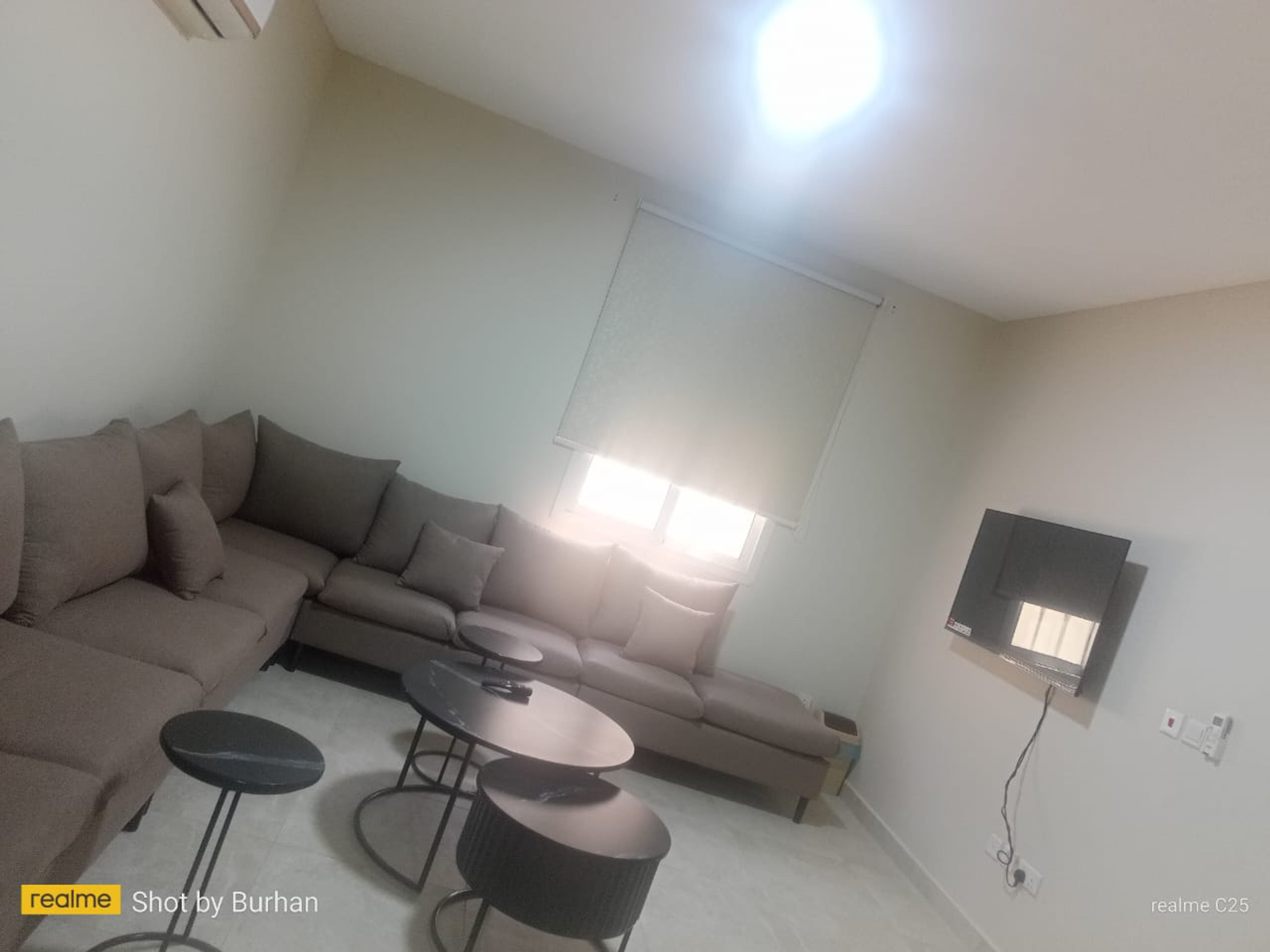 https://img.gathern.co/1400x0/1/Jk38xSqDZTxy-n3dLR0WDZl0Zedl0aRP.jpg