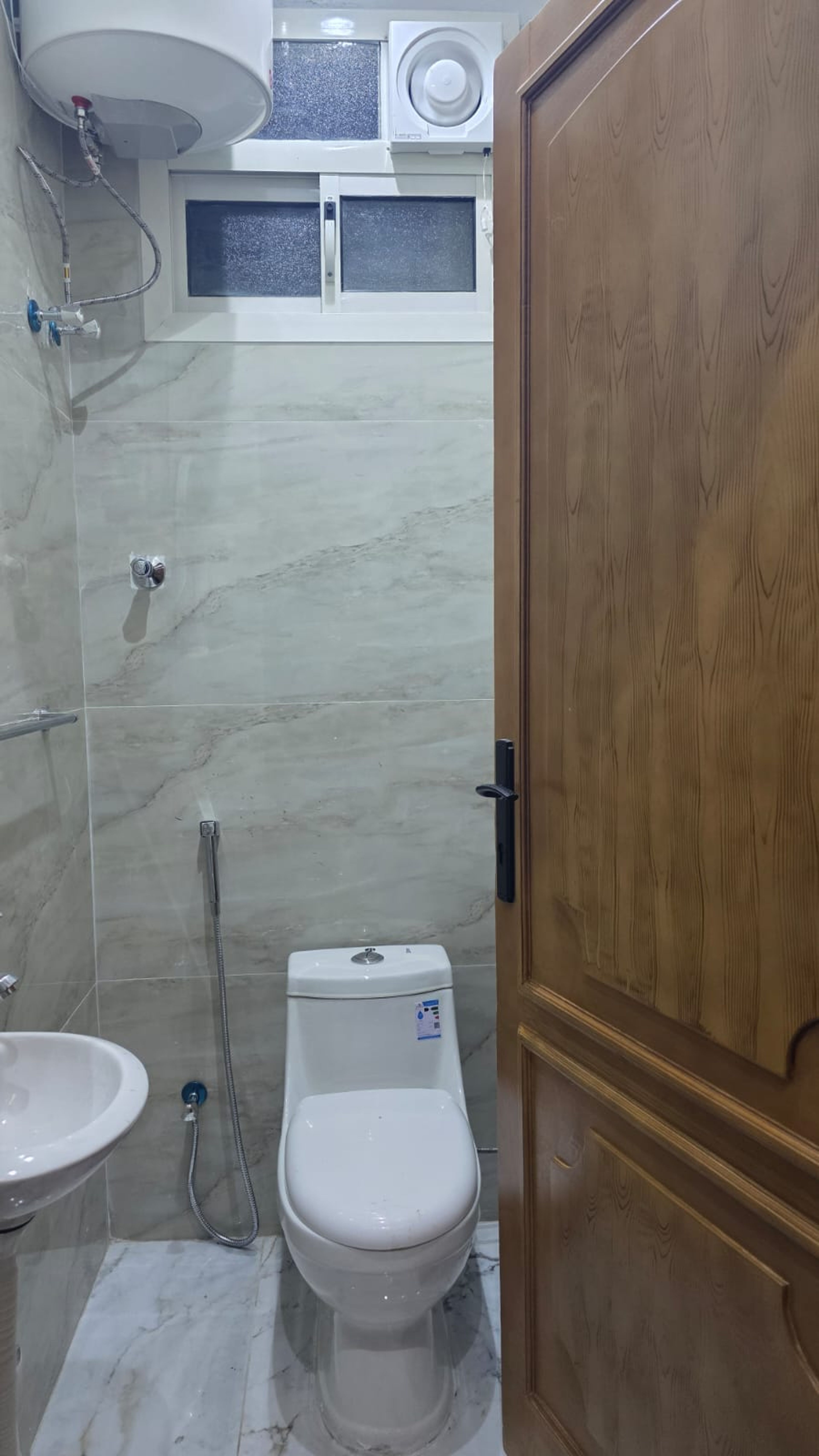 https://img.gathern.co/1400x0/1/JzzusfthVnu3NAqhKG1sJDNAgjdfRQTM.jpeg