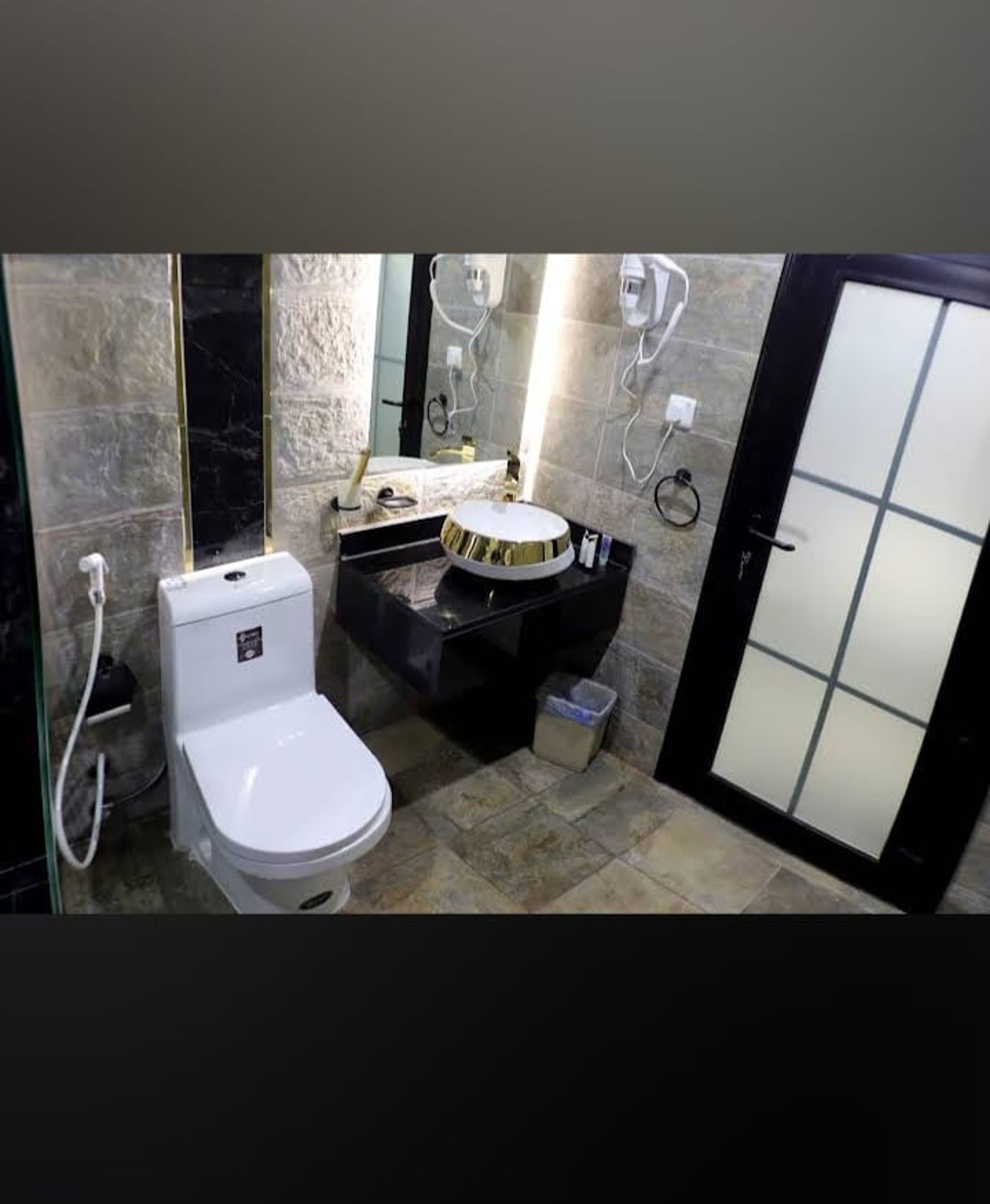 https://img.gathern.co/1024x0/1/KaEweVua_VBb0mJQ3zYAD8iF1amAWBtG.jpeg