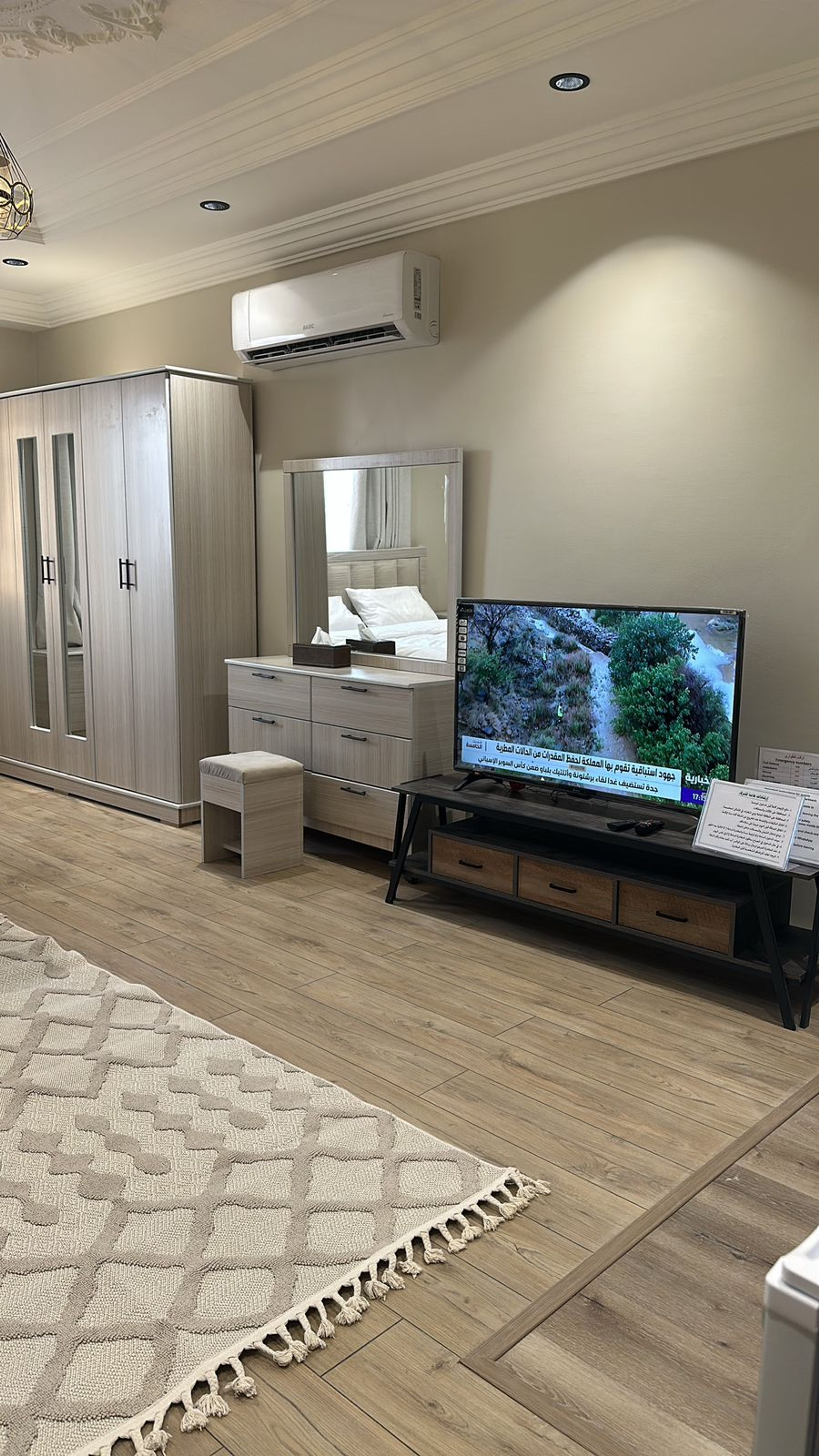 https://img.gathern.co/1400x0/1/KuyV-aJ1lg7ZnxtOni_krU5fxXth0__Y.jpg
