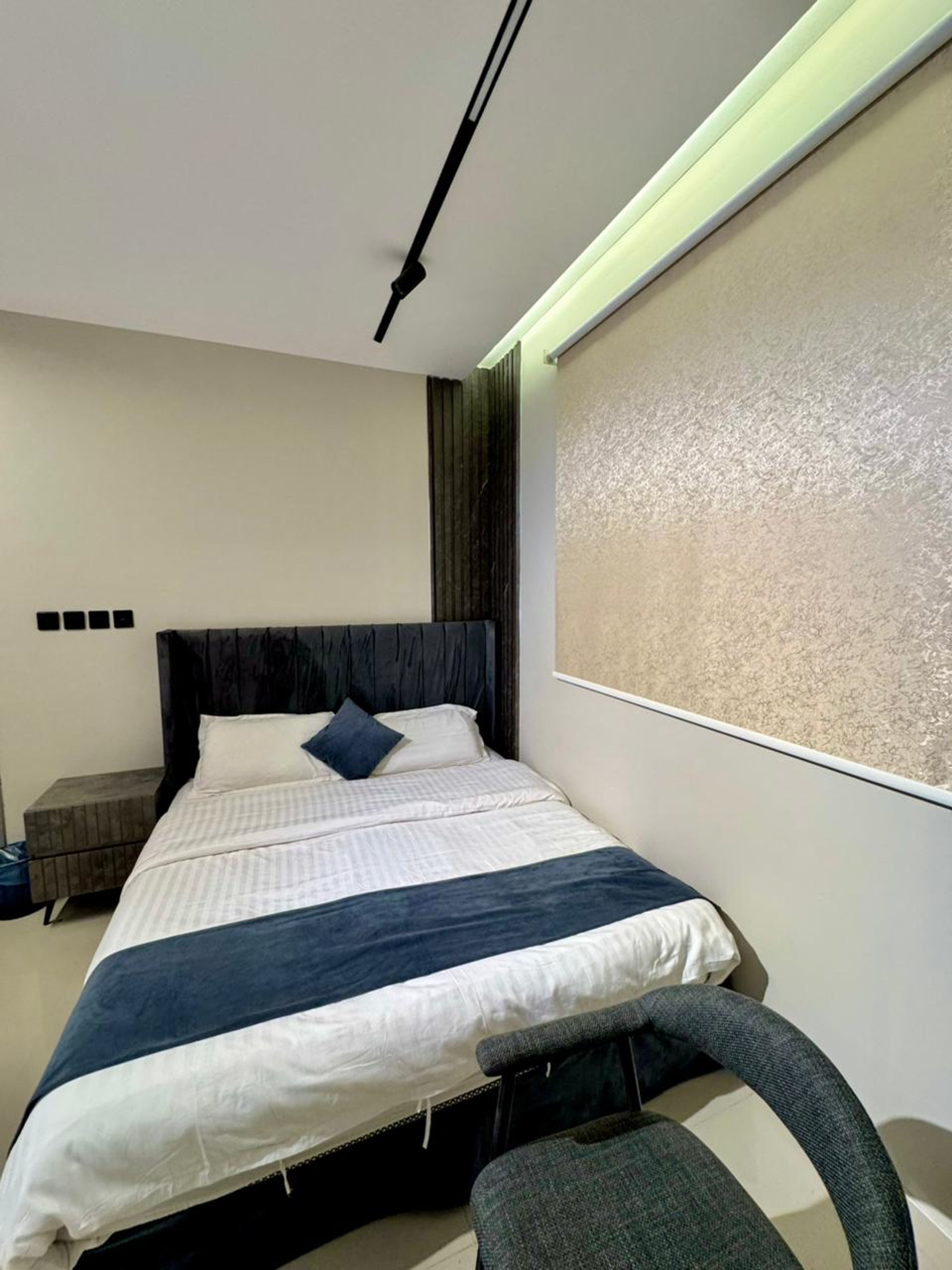 https://img.gathern.co/1400x0/1/LAS5f01SqBsP1AabTSwqzP2vkz4l-0RP.jpeg