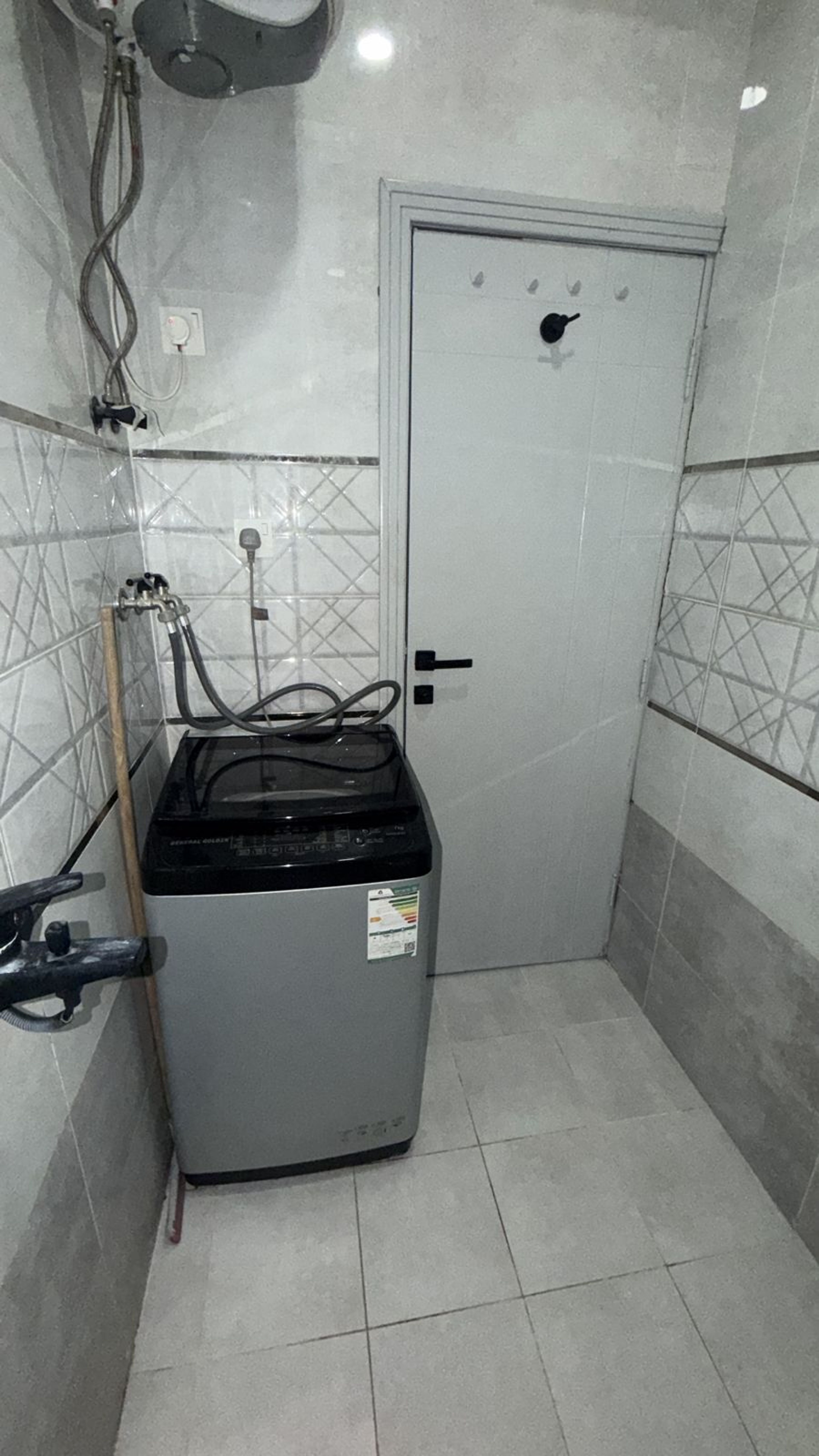 https://img.gathern.co/1400x0/1/LOtwaG8lCPQRCoQ-QrWvYeAbGL1-sBk_.jpeg