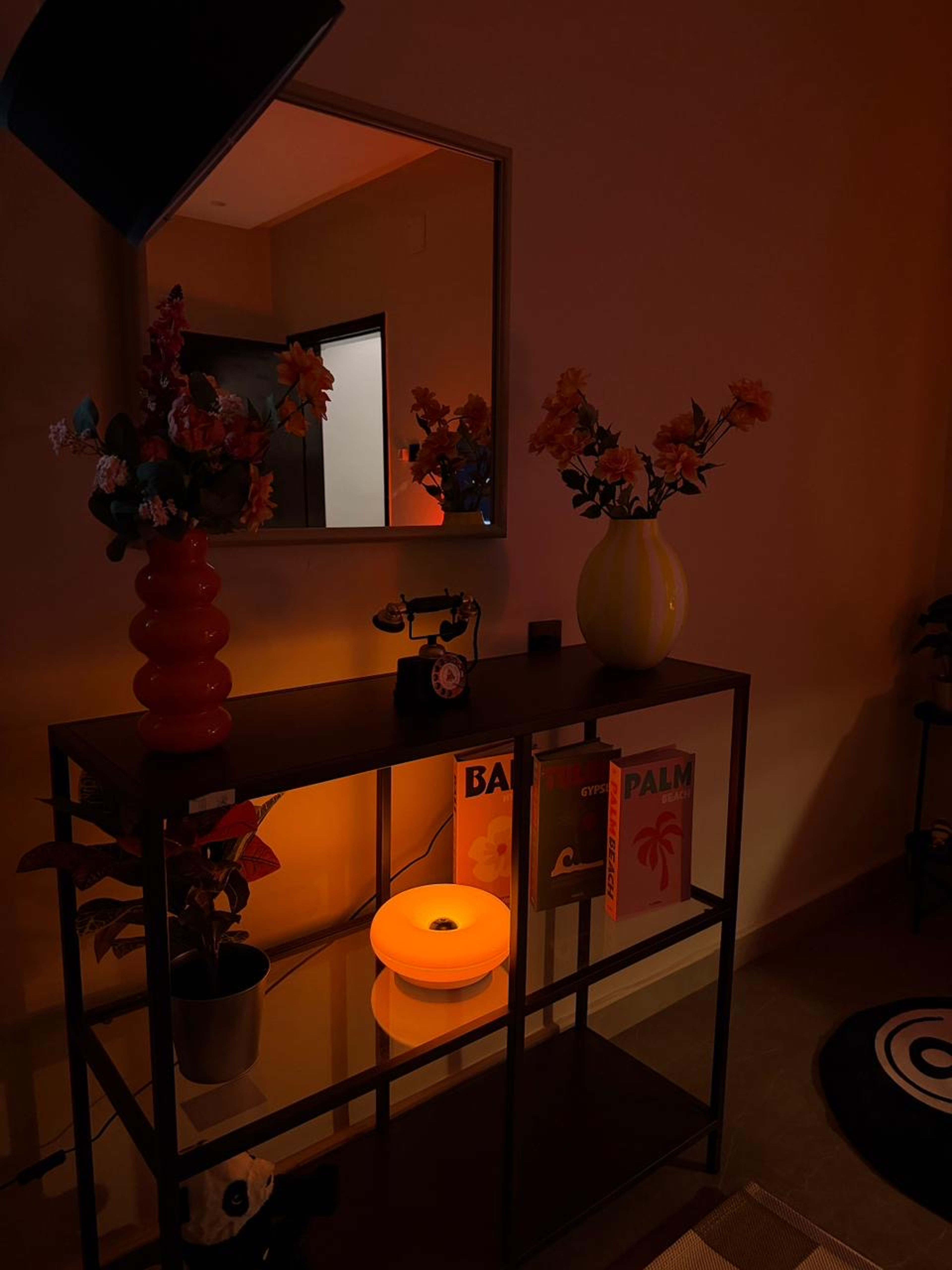 https://img.gathern.co/1400x0/1/LcNtKUW-zAalJEAp729W4IlQvmDT6KDH.jpg