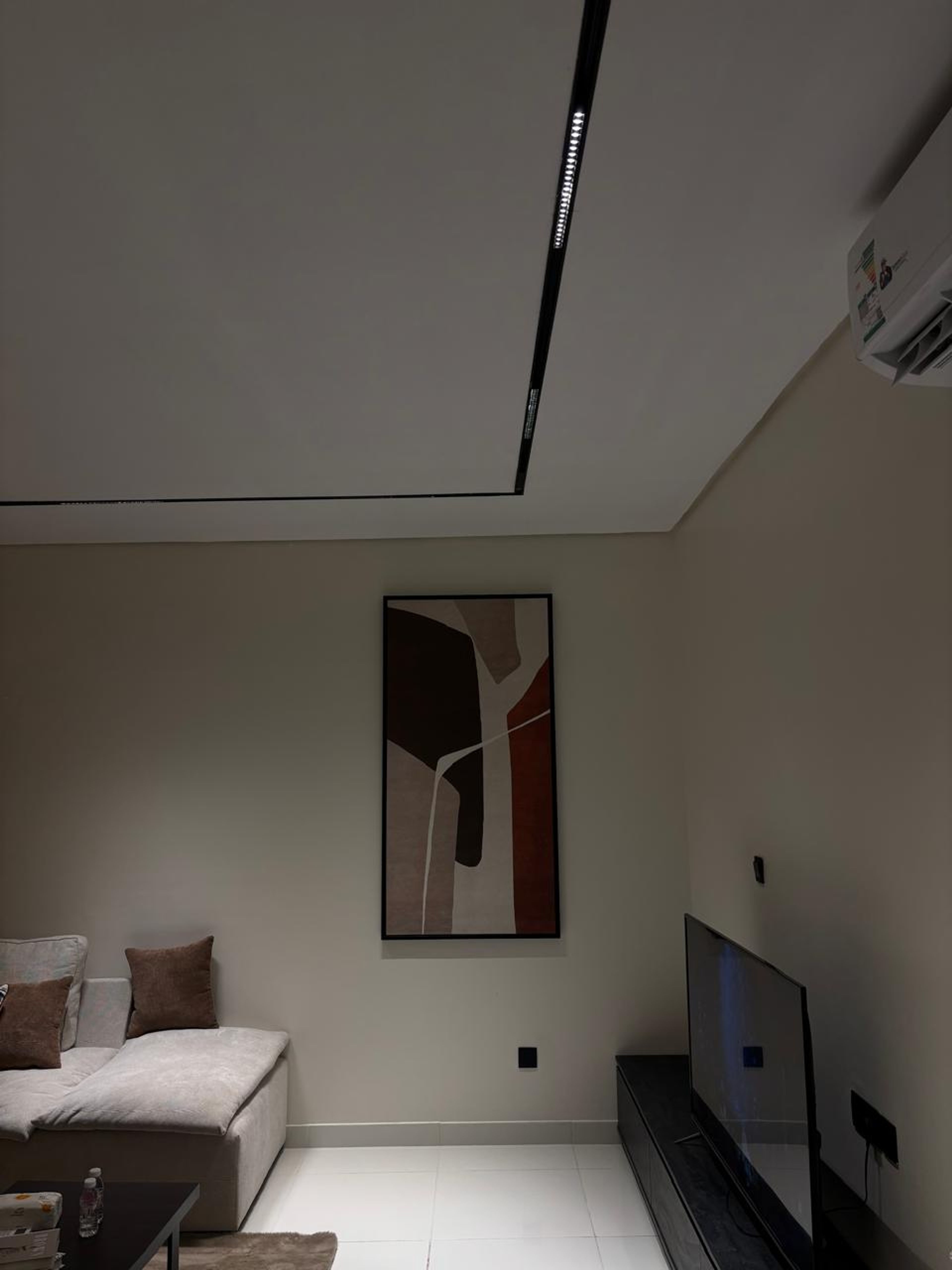 https://img.gathern.co/1400x0/1/MFXlGiOLkH-1IHGk02PBuvLSoW8oBgMz.jpeg