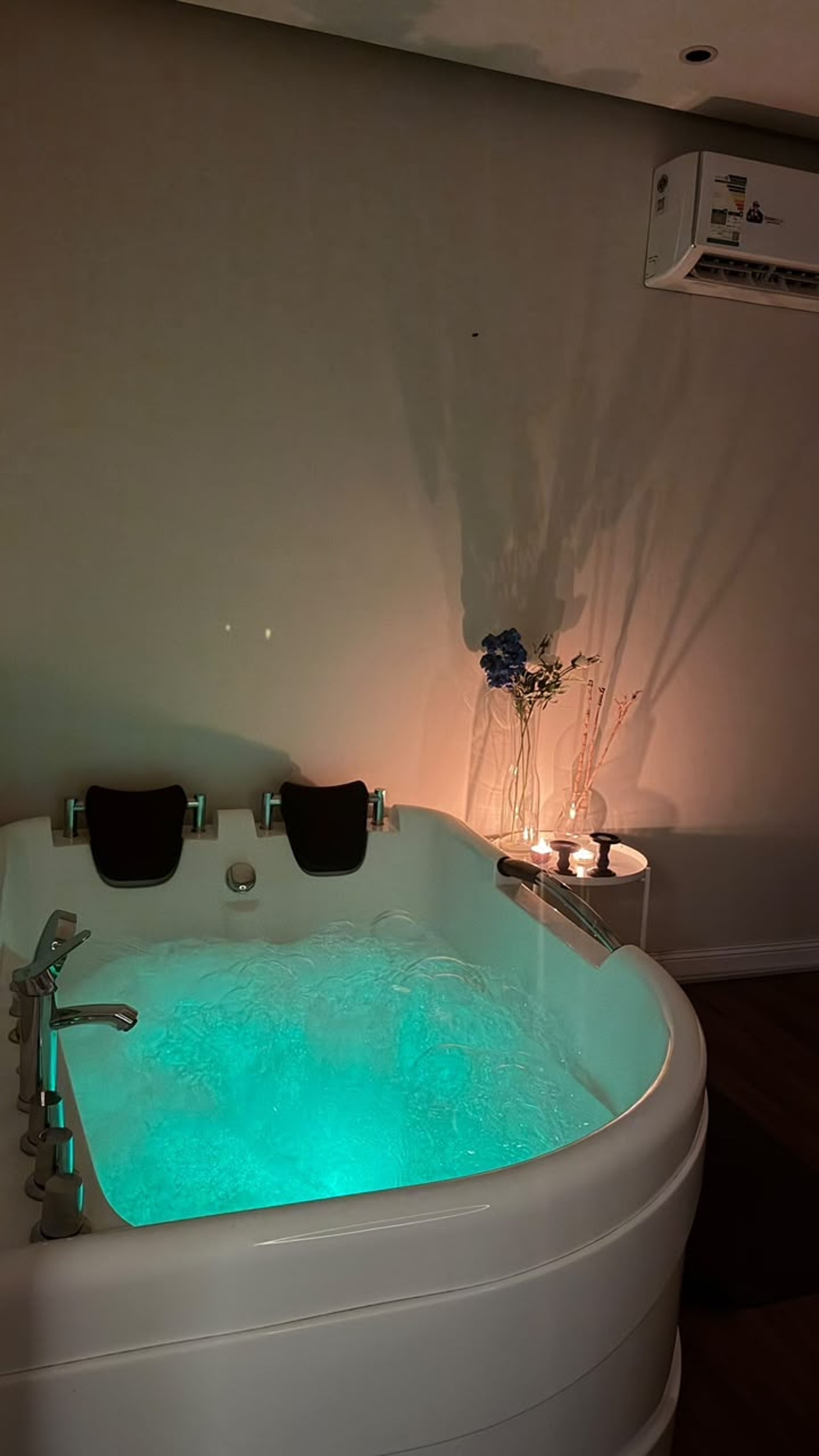 https://img.gathern.co/1024x0/1/MUznW_tAb24E0qzaeFfw62ClnZNiWmdr.jpeg