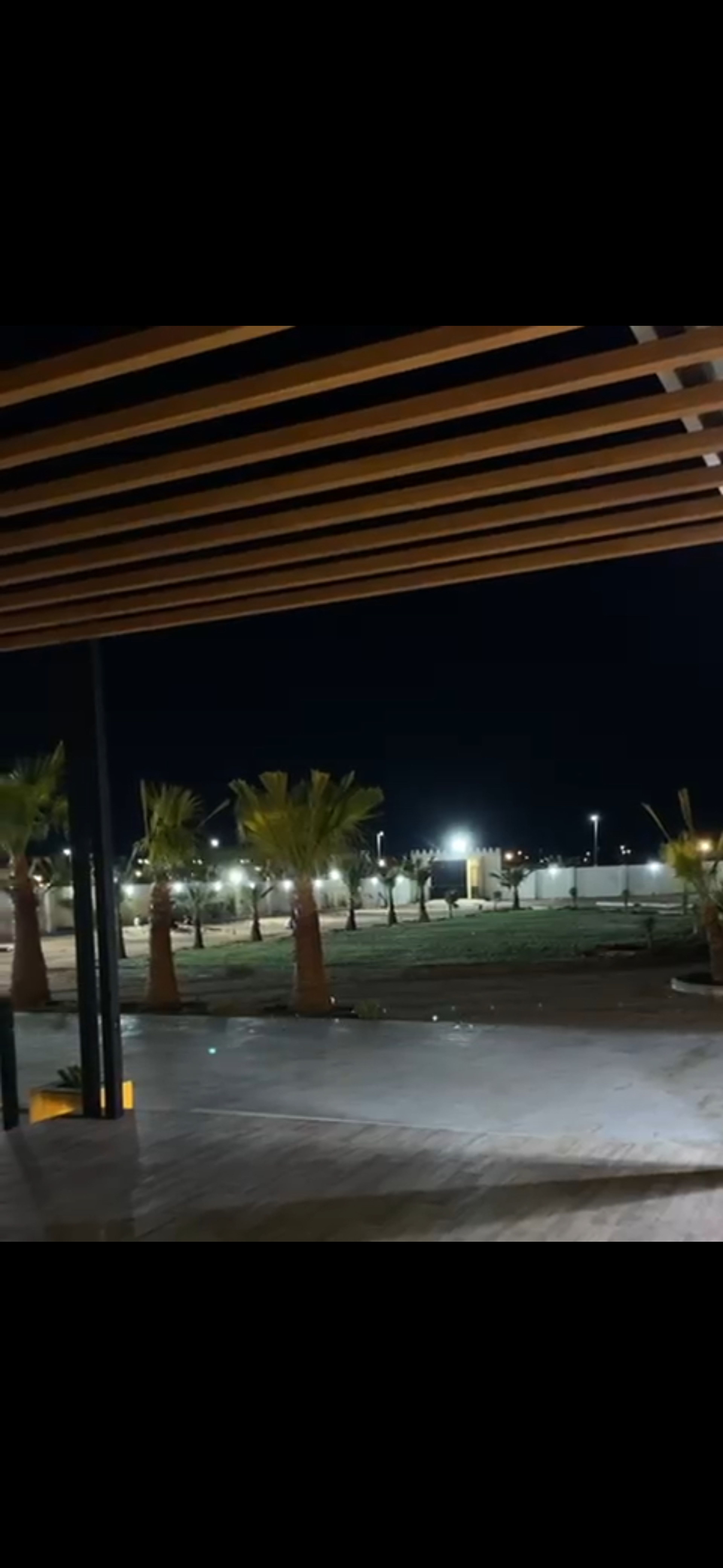 https://img.gathern.co/1400x0/1/Md5A0rnNg0V4X7KiJjJS39BMRsysESZh.jpg